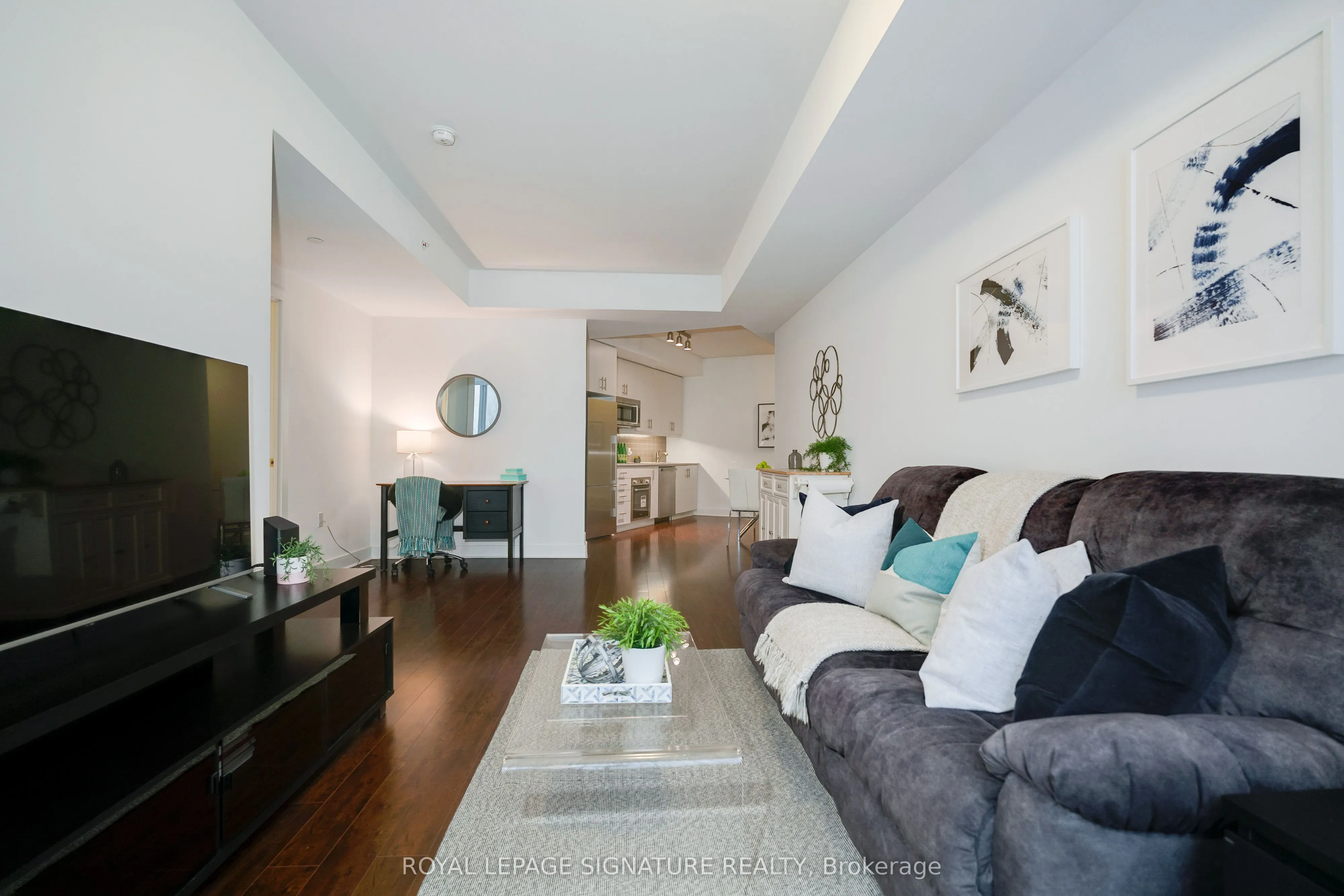 1 The Esplanade, #203