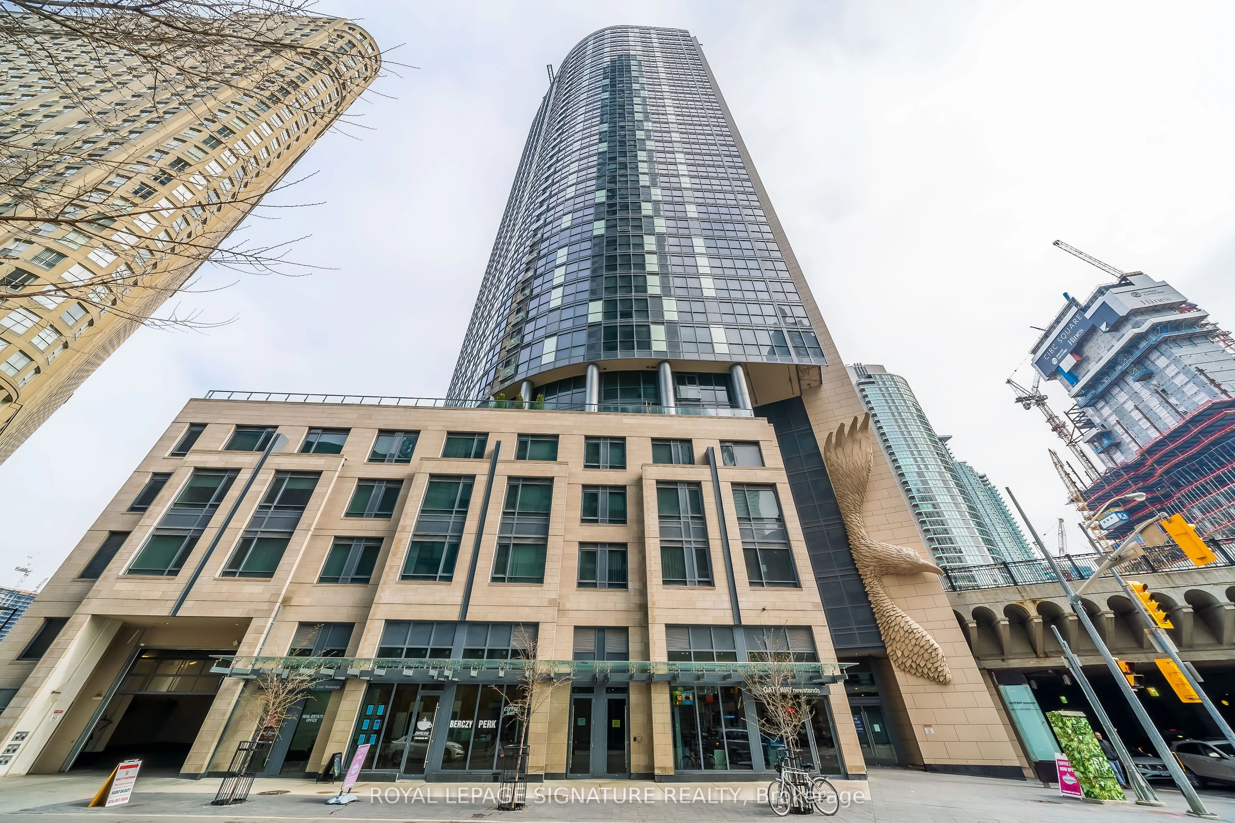 1 The Esplanade, #203