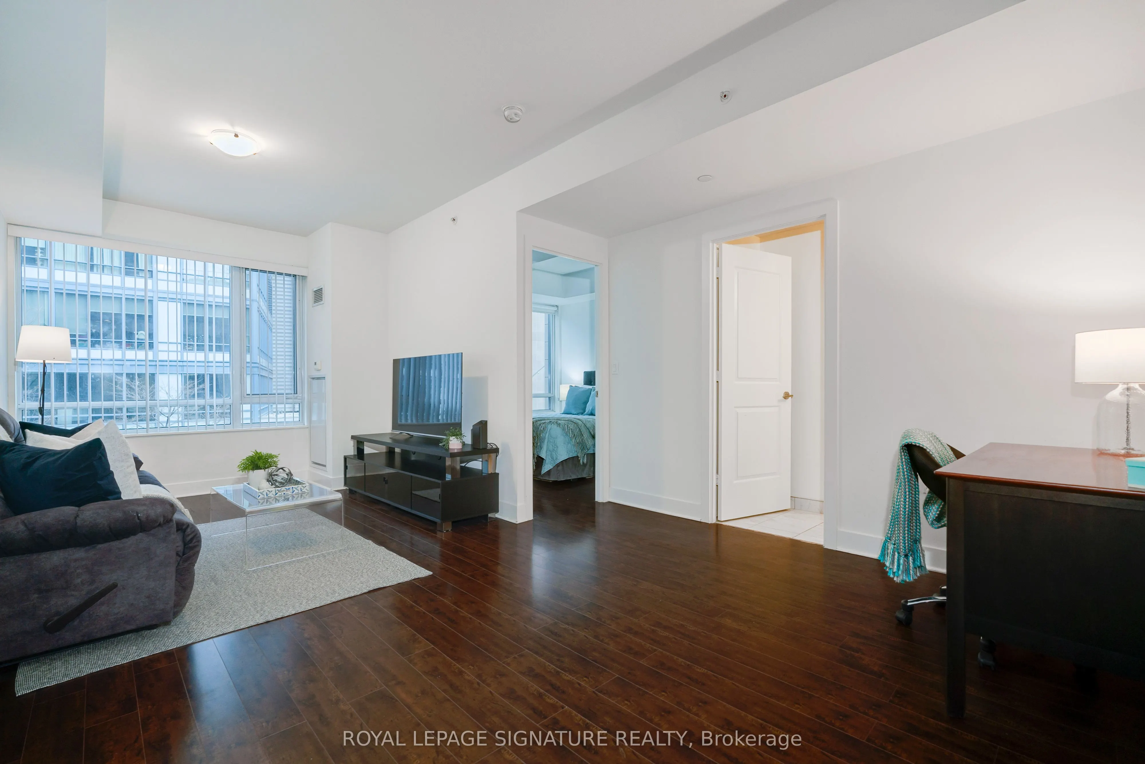 1 The Esplanade, #203