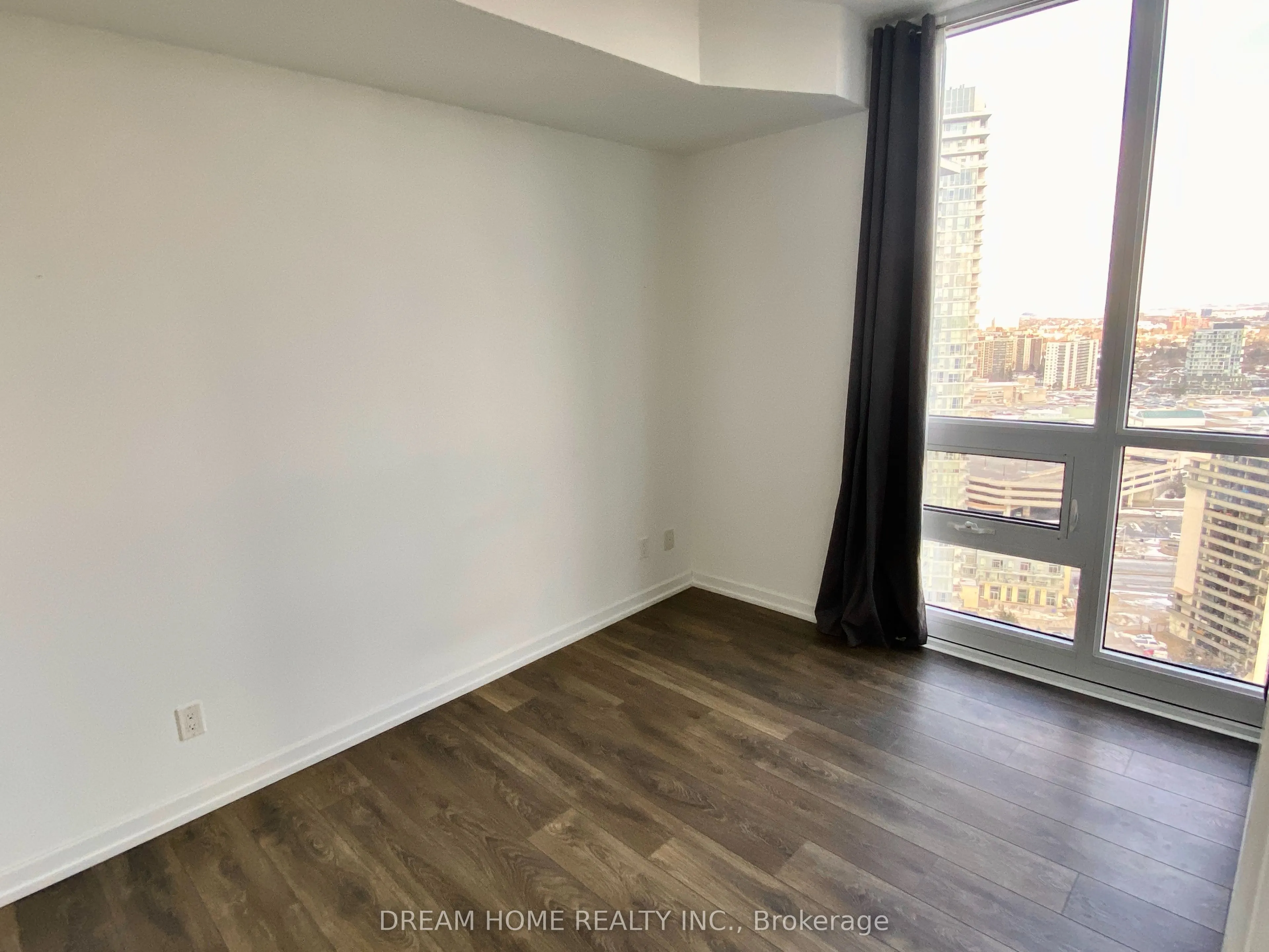 56 Forest Manor Road, #2510