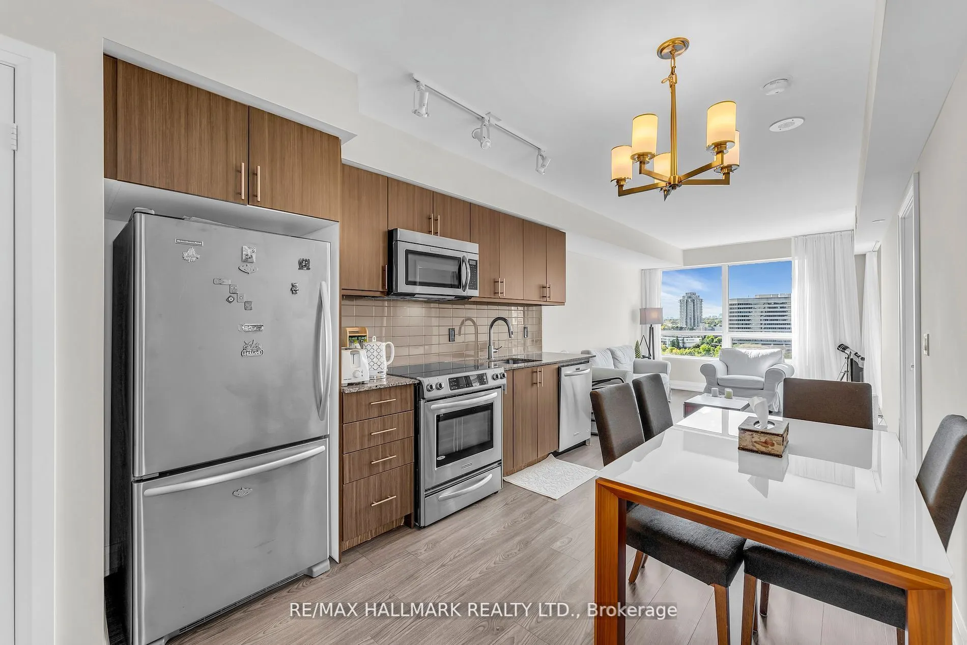 18 Graydon Hall Drive, #603