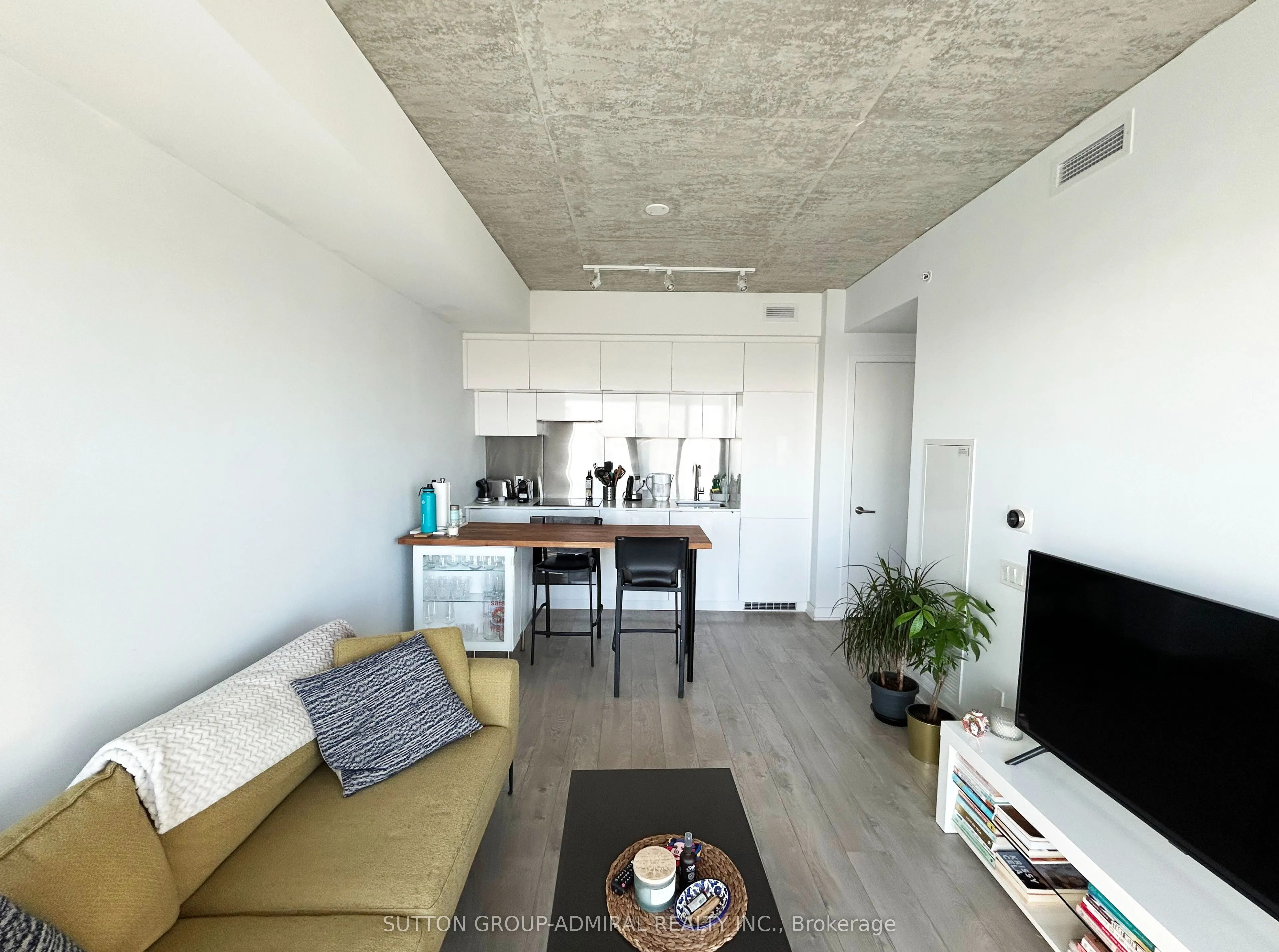 185 Roehampton Avenue, #2207