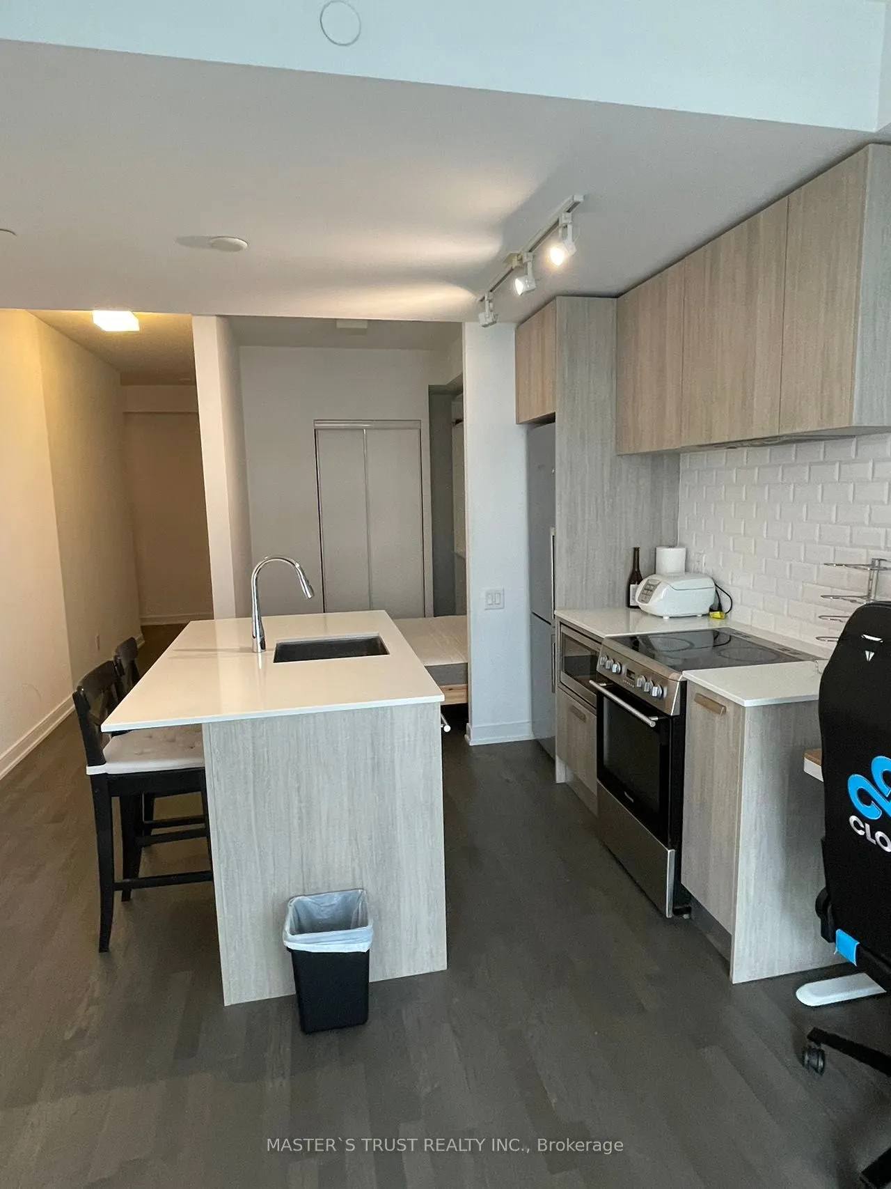 57 St Joseph Street, #1106