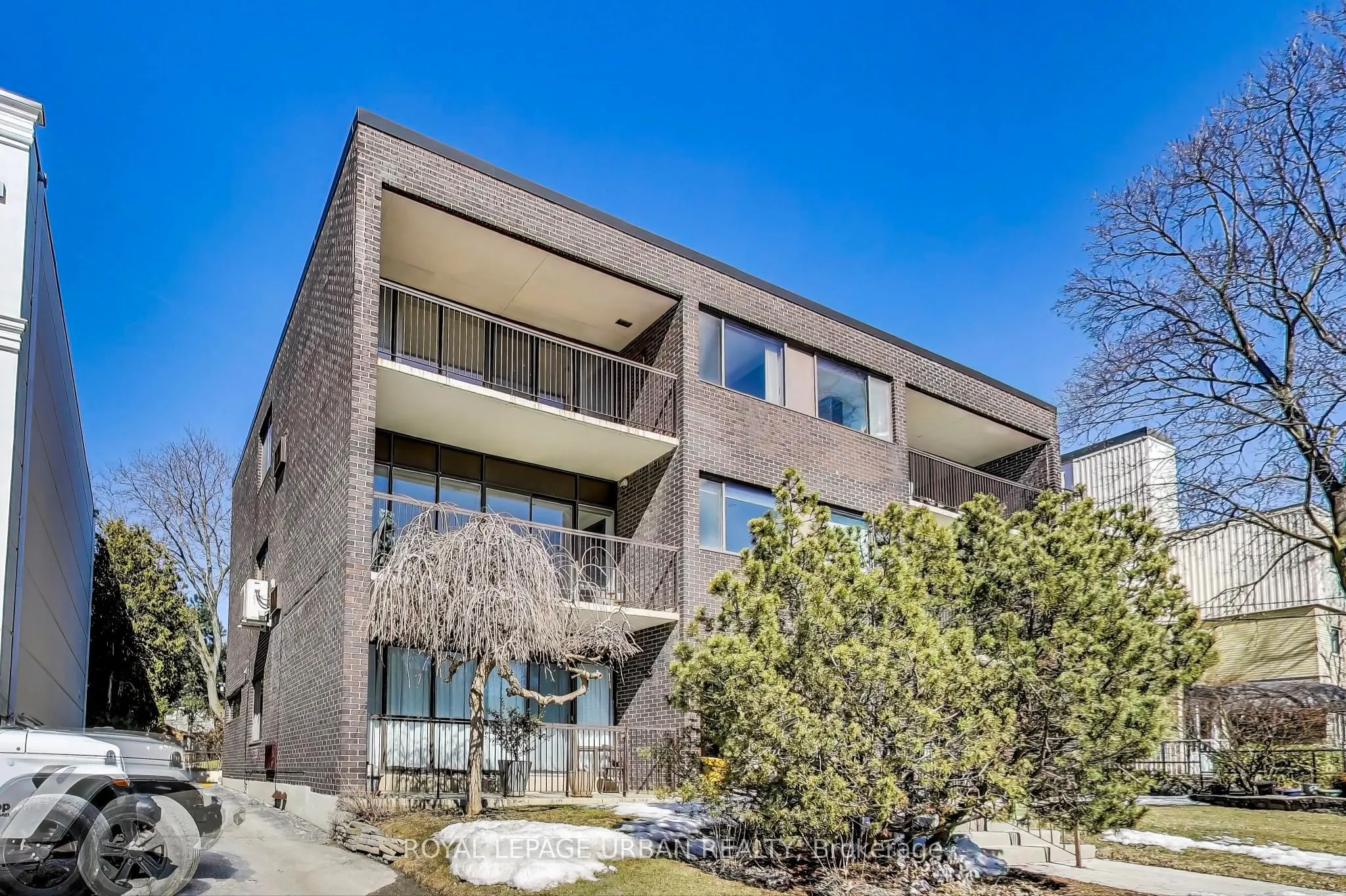 166 Sherwood Avenue, #7