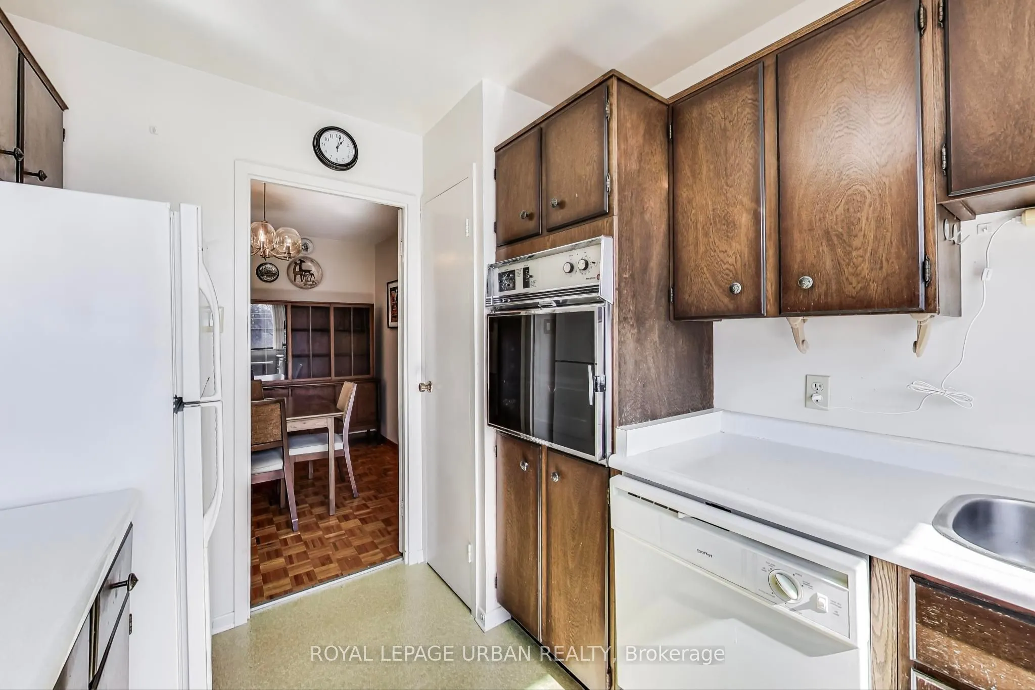 166 Sherwood Avenue, #7