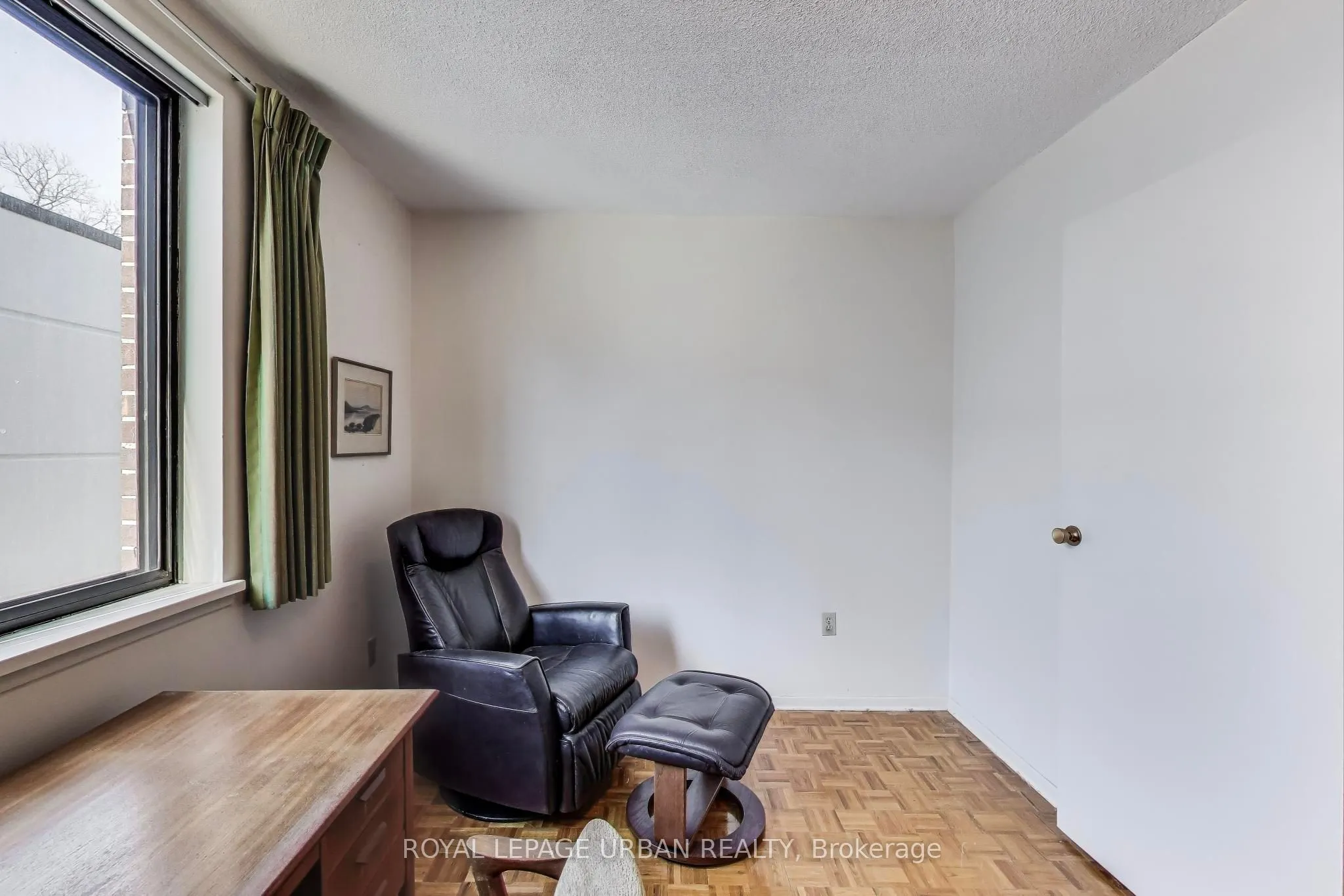 166 Sherwood Avenue, #7