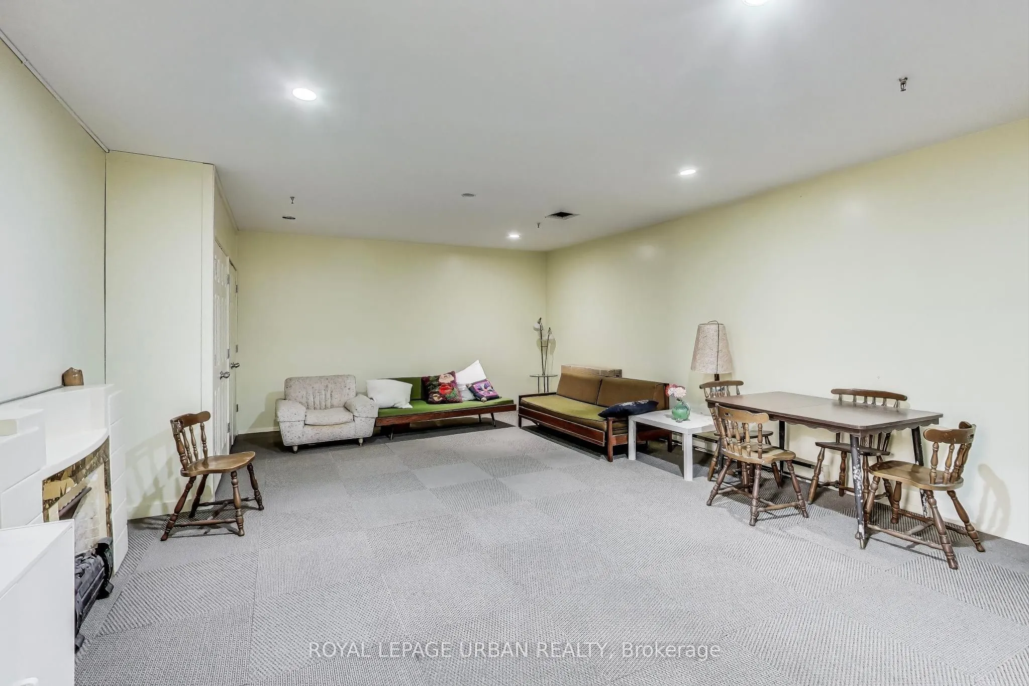 166 Sherwood Avenue, #7