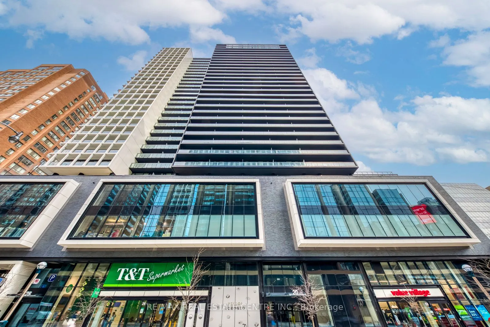 20 Edward Street, #406