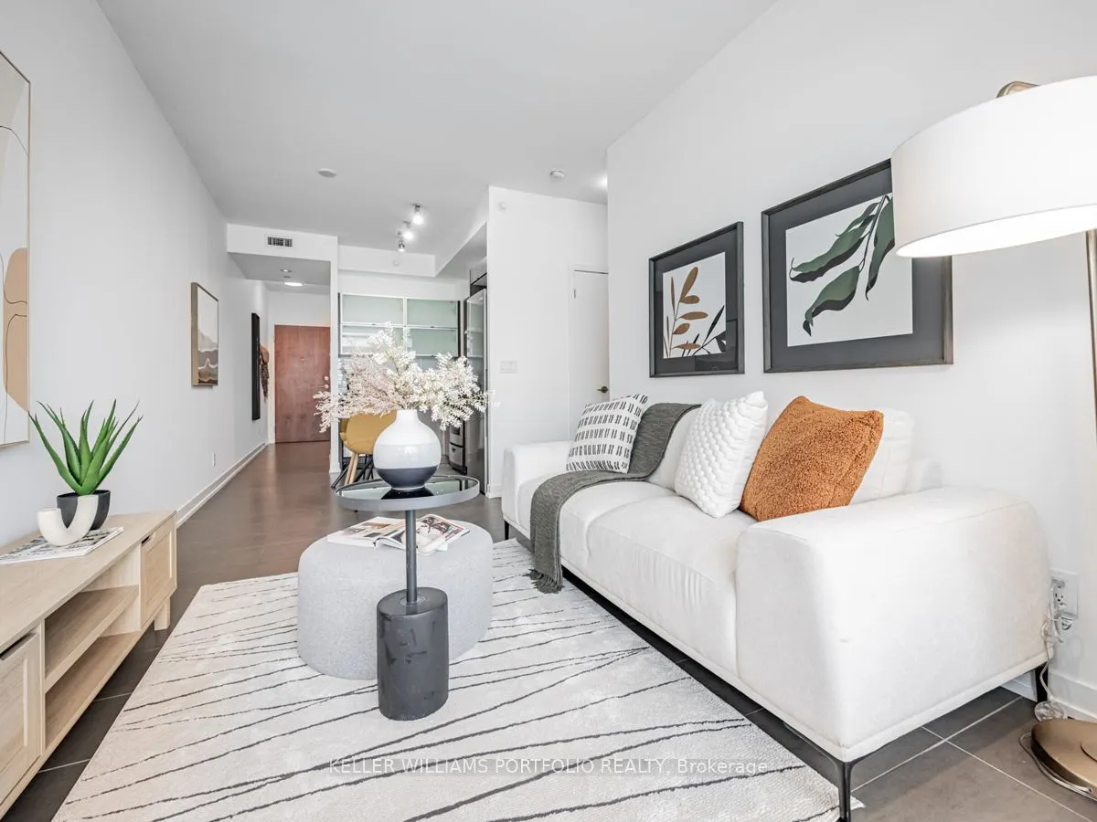 170 Fort York Boulevard, #2012