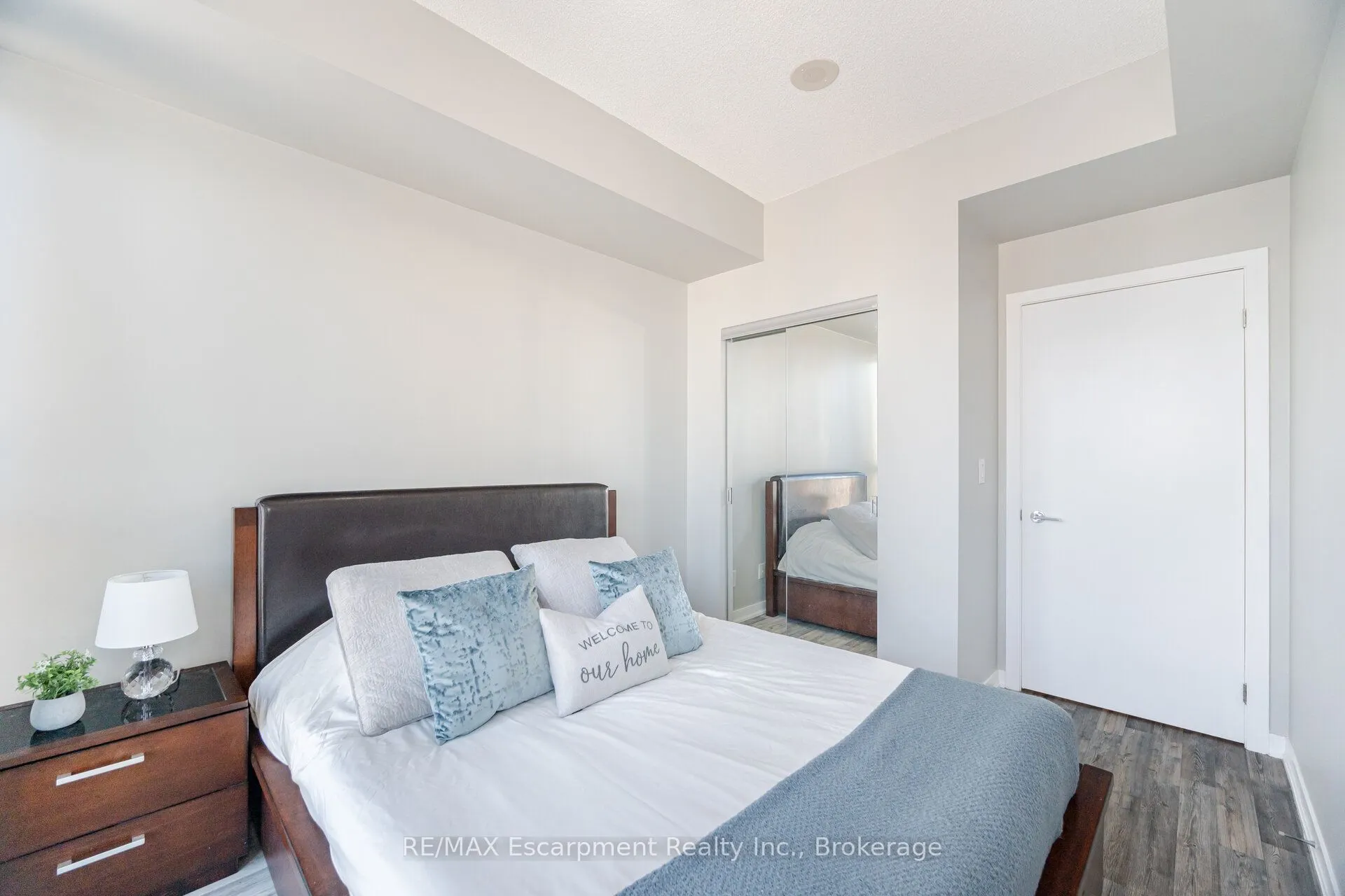 150 East Liberty Street, #2301