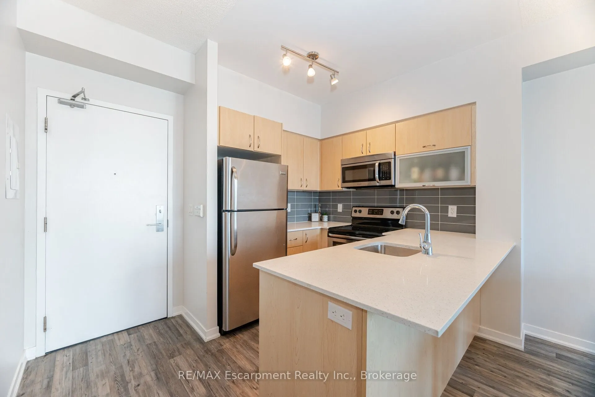 150 East Liberty Street, #2301