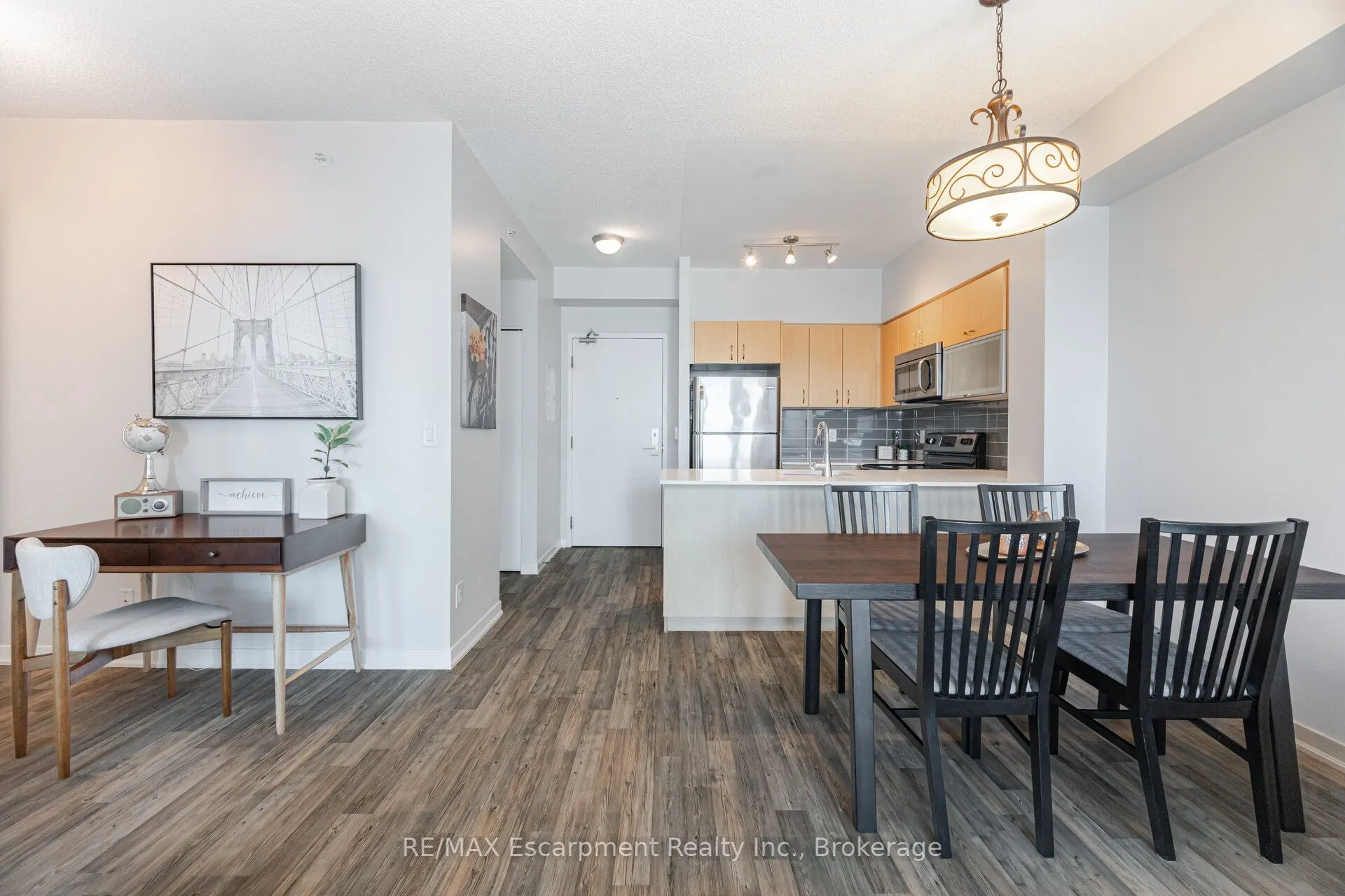 150 East Liberty Street, #2301