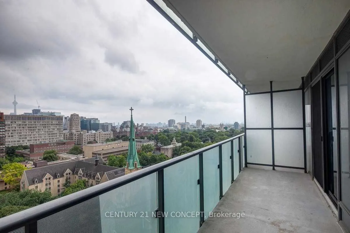 1080 Bay Street, #2403