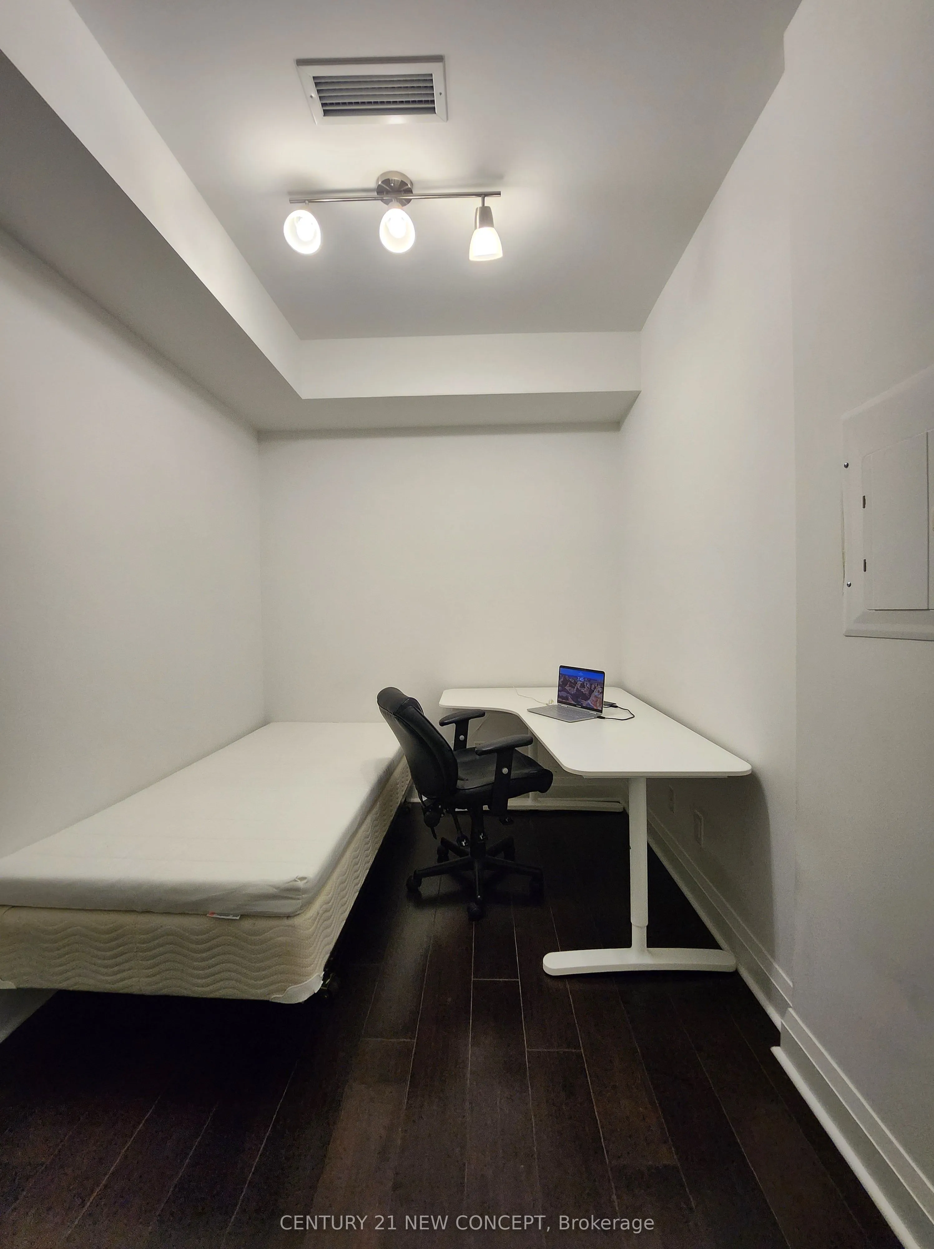 1080 Bay Street, #2403