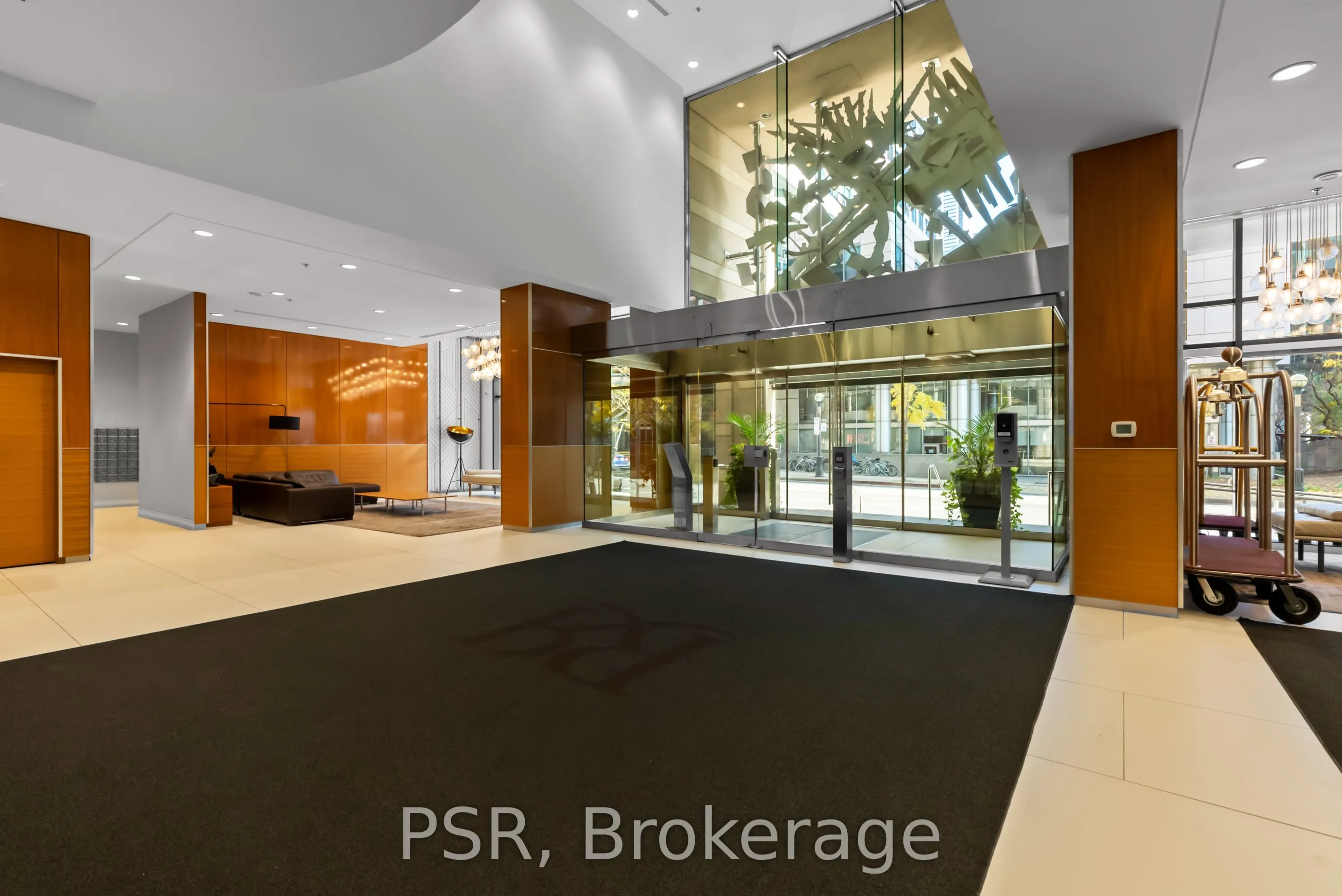 50 John Street, #1016