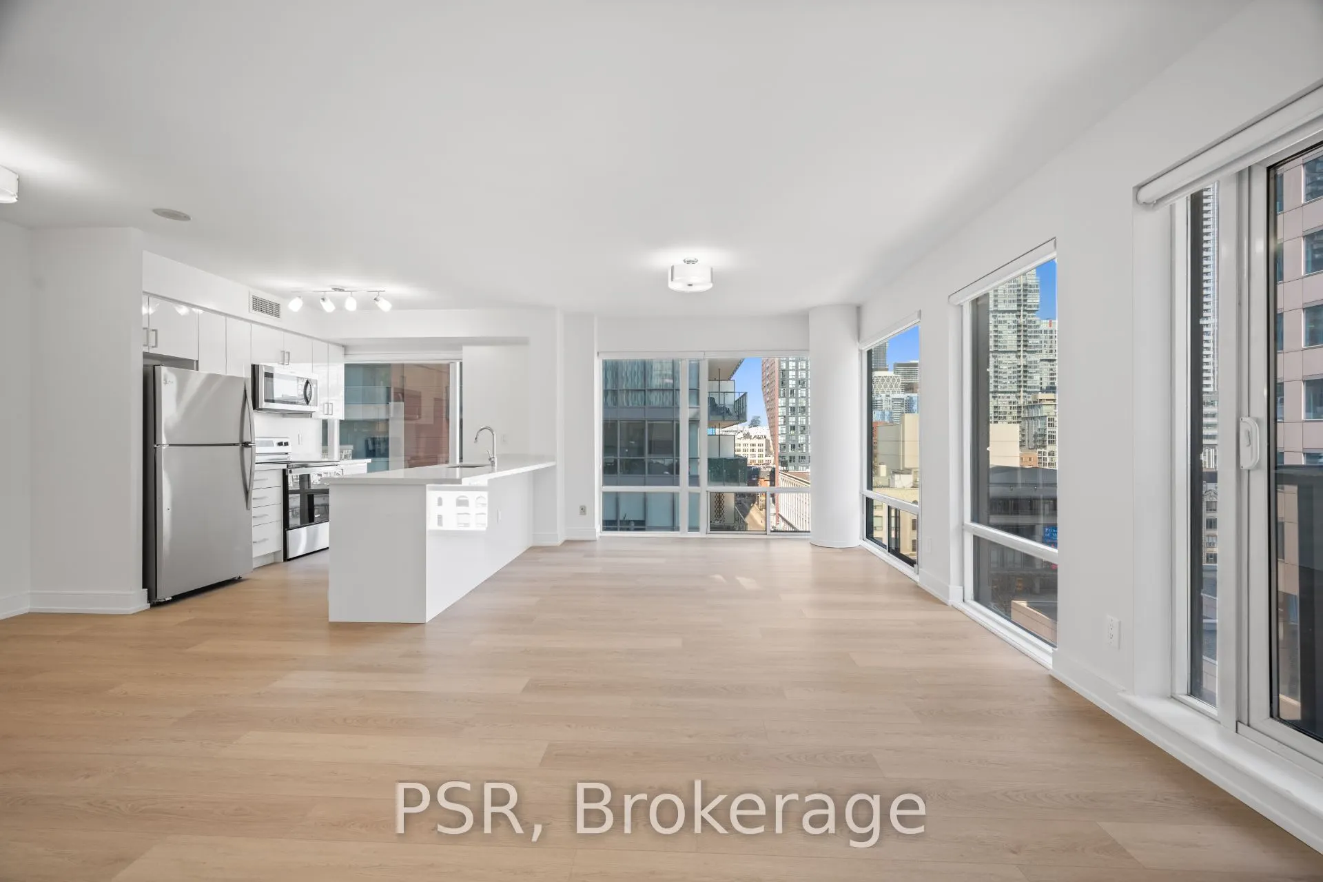 50 John Street, #1016