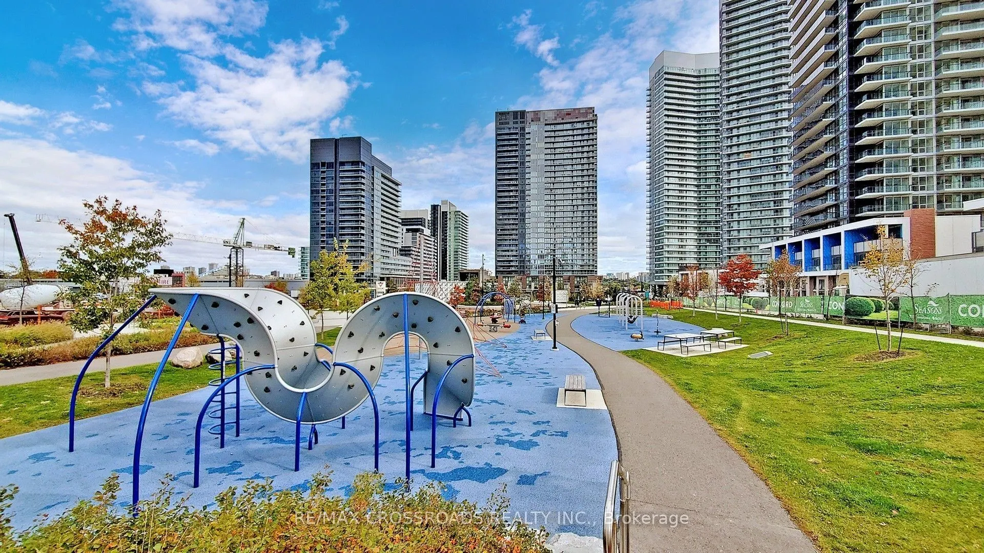 121 McMahon Drive, #310
