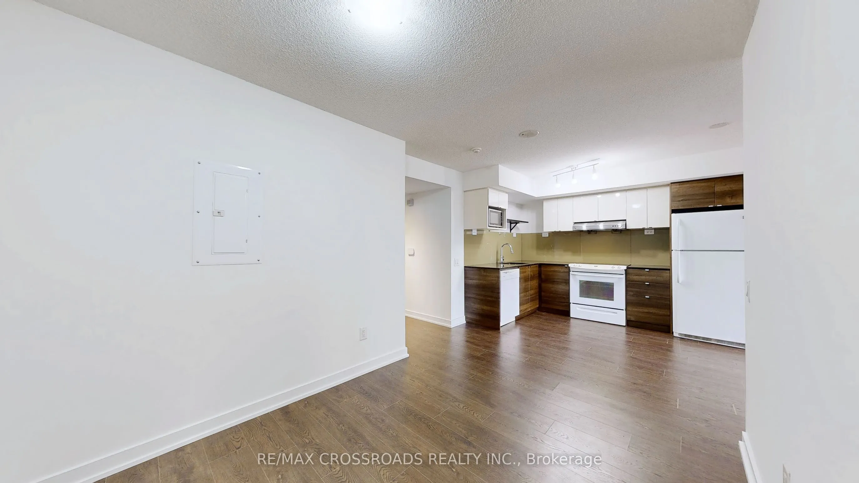121 McMahon Drive, #310