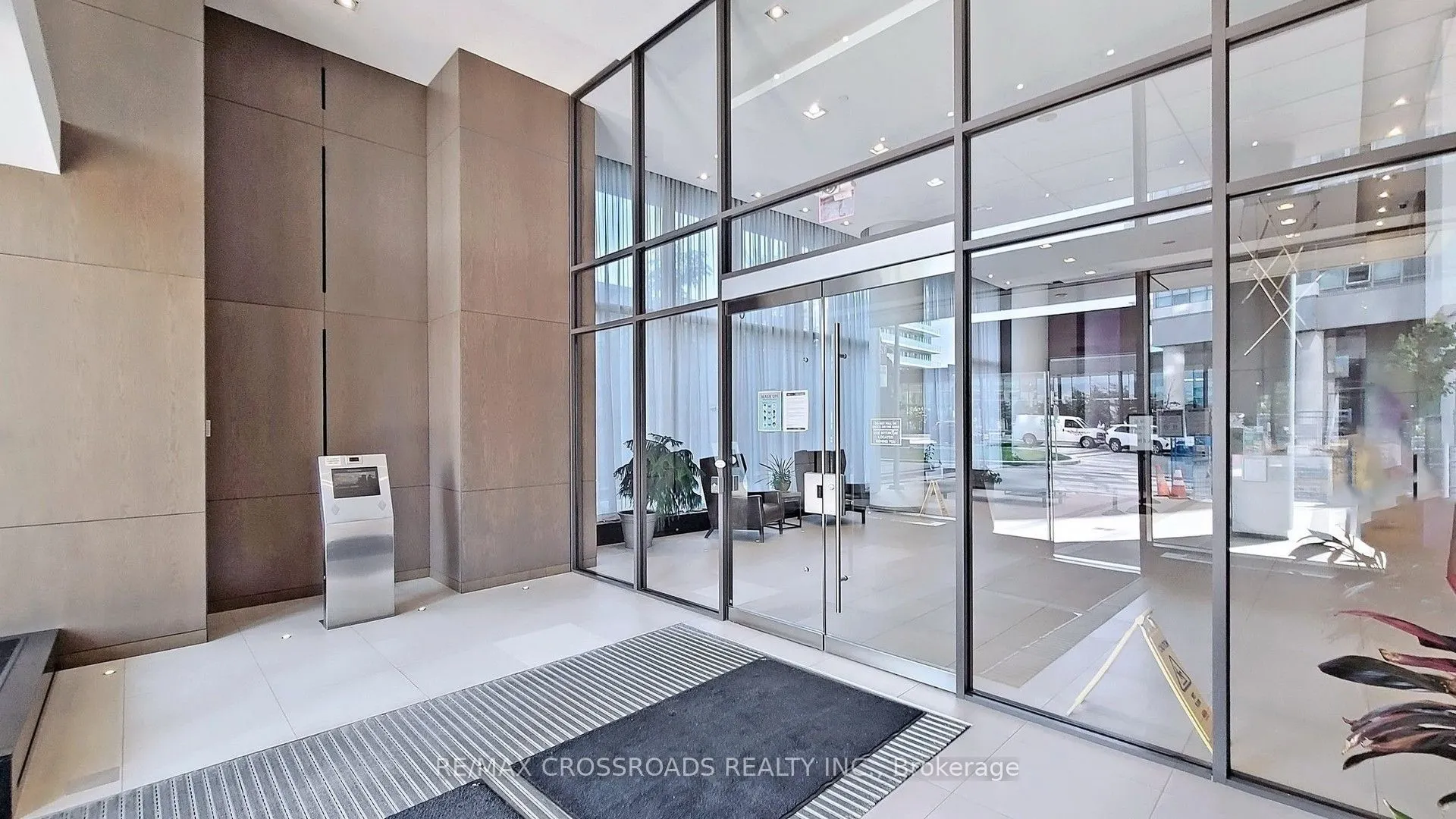 121 McMahon Drive, #310