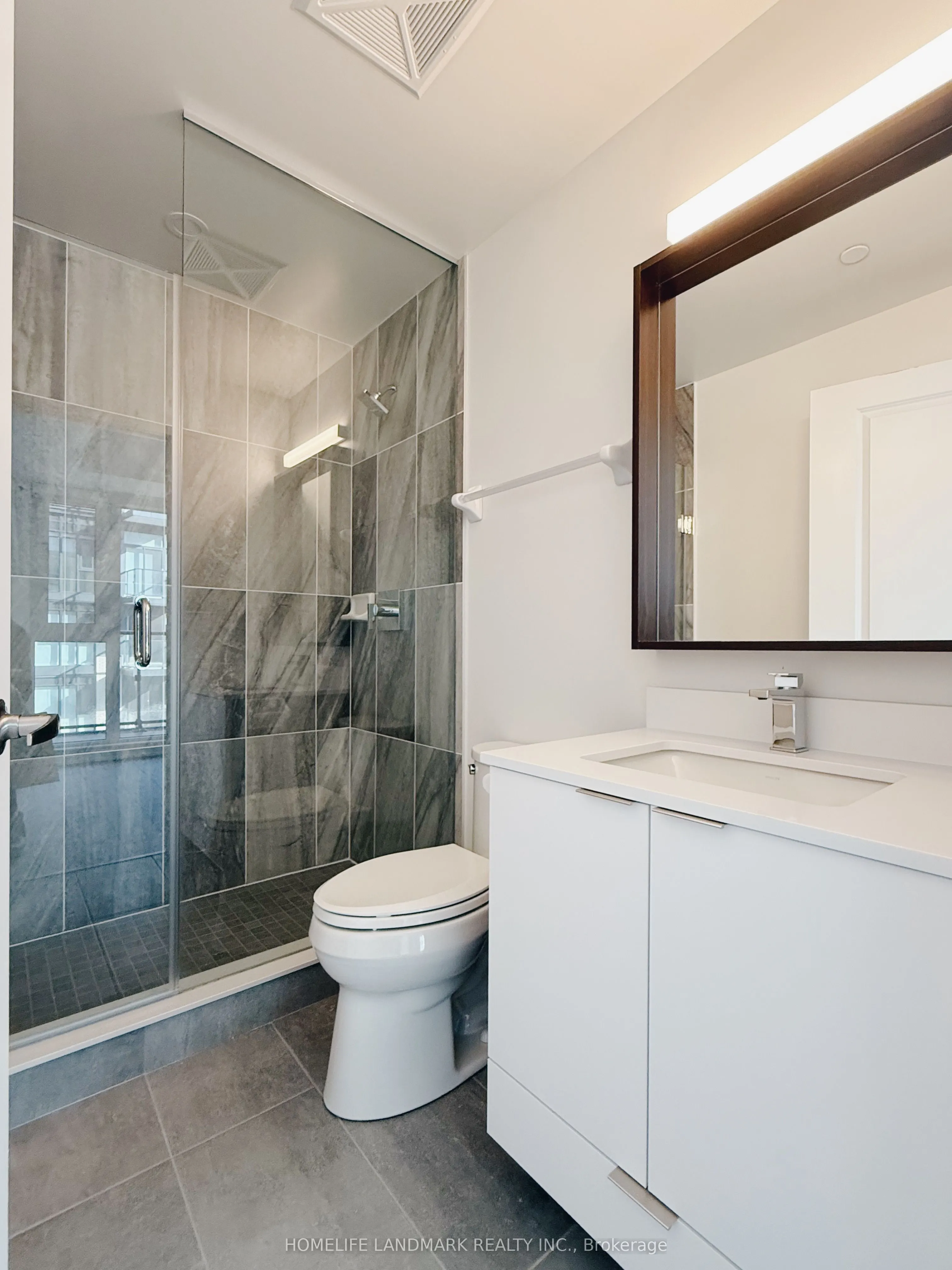 543 Richmond Street W, #1410