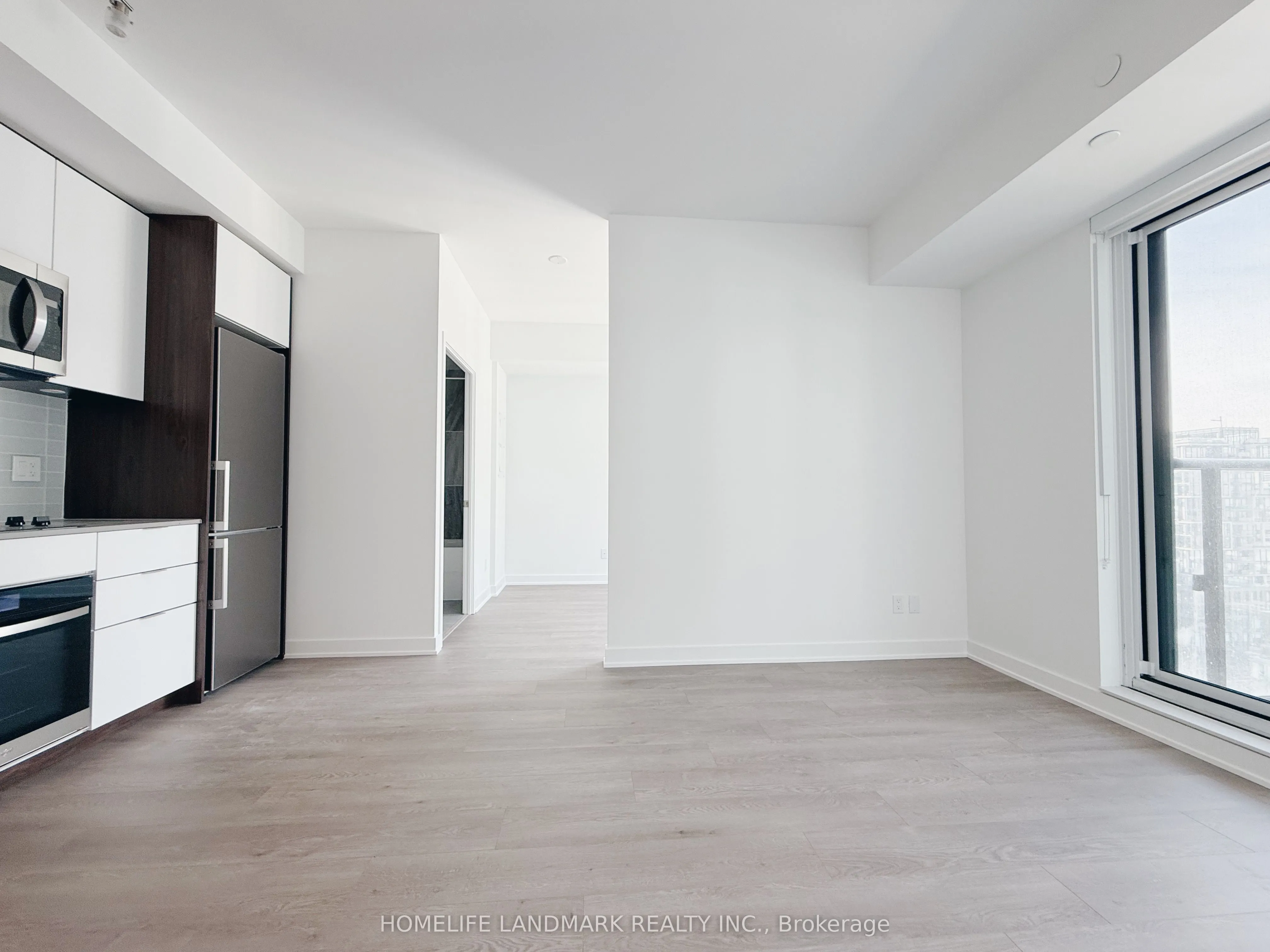 543 Richmond Street W, #1410