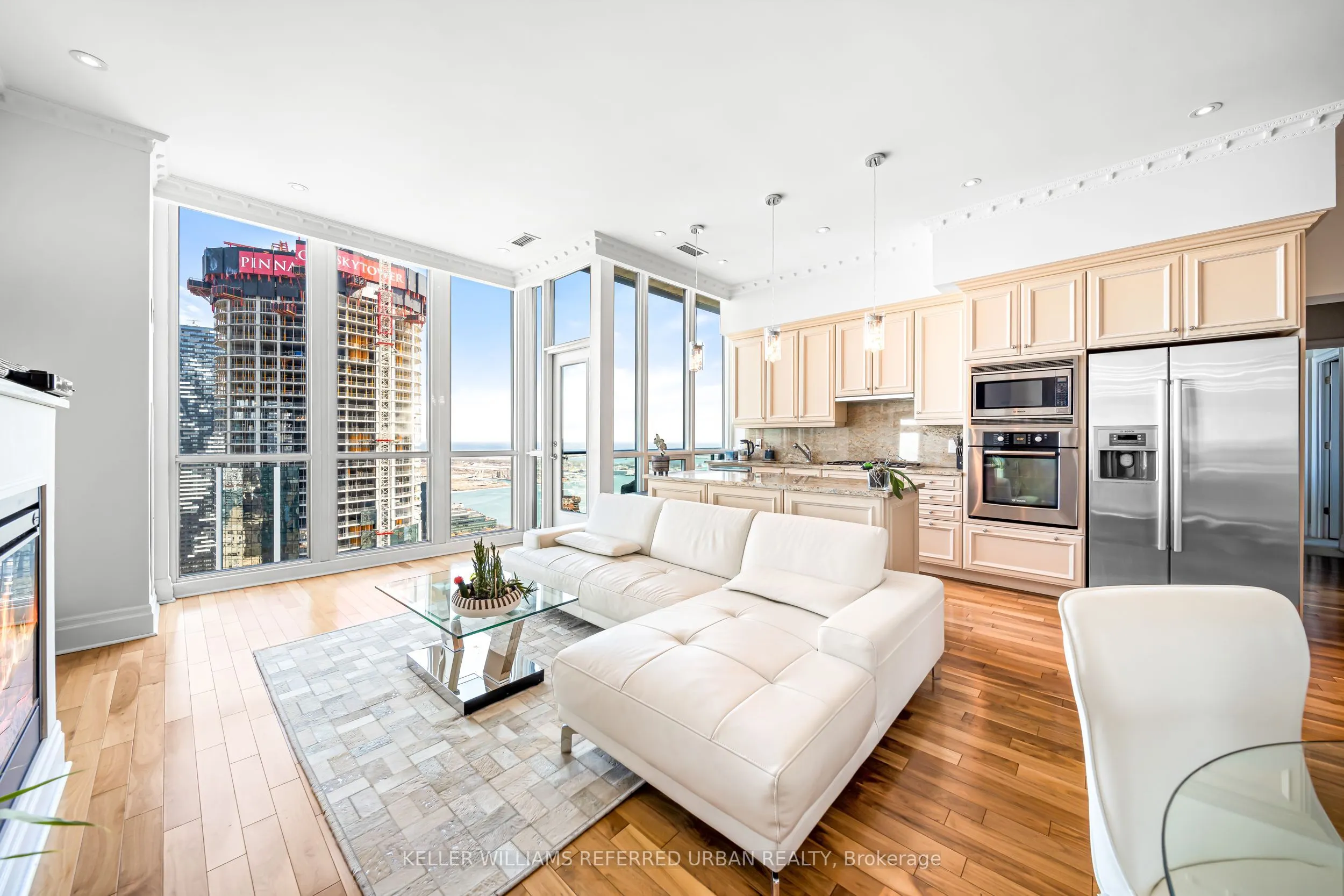 16 Harbour Street, #5304