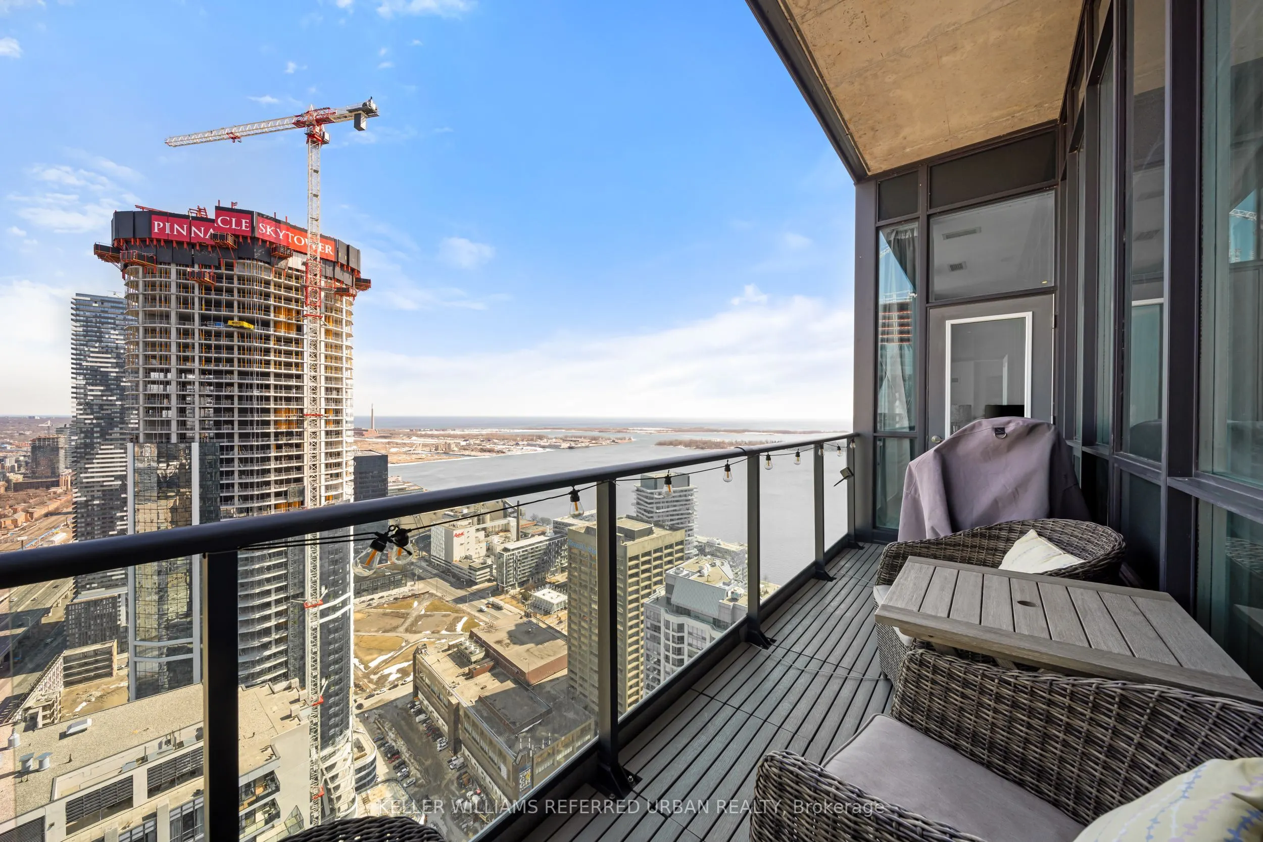 16 Harbour Street, #5304