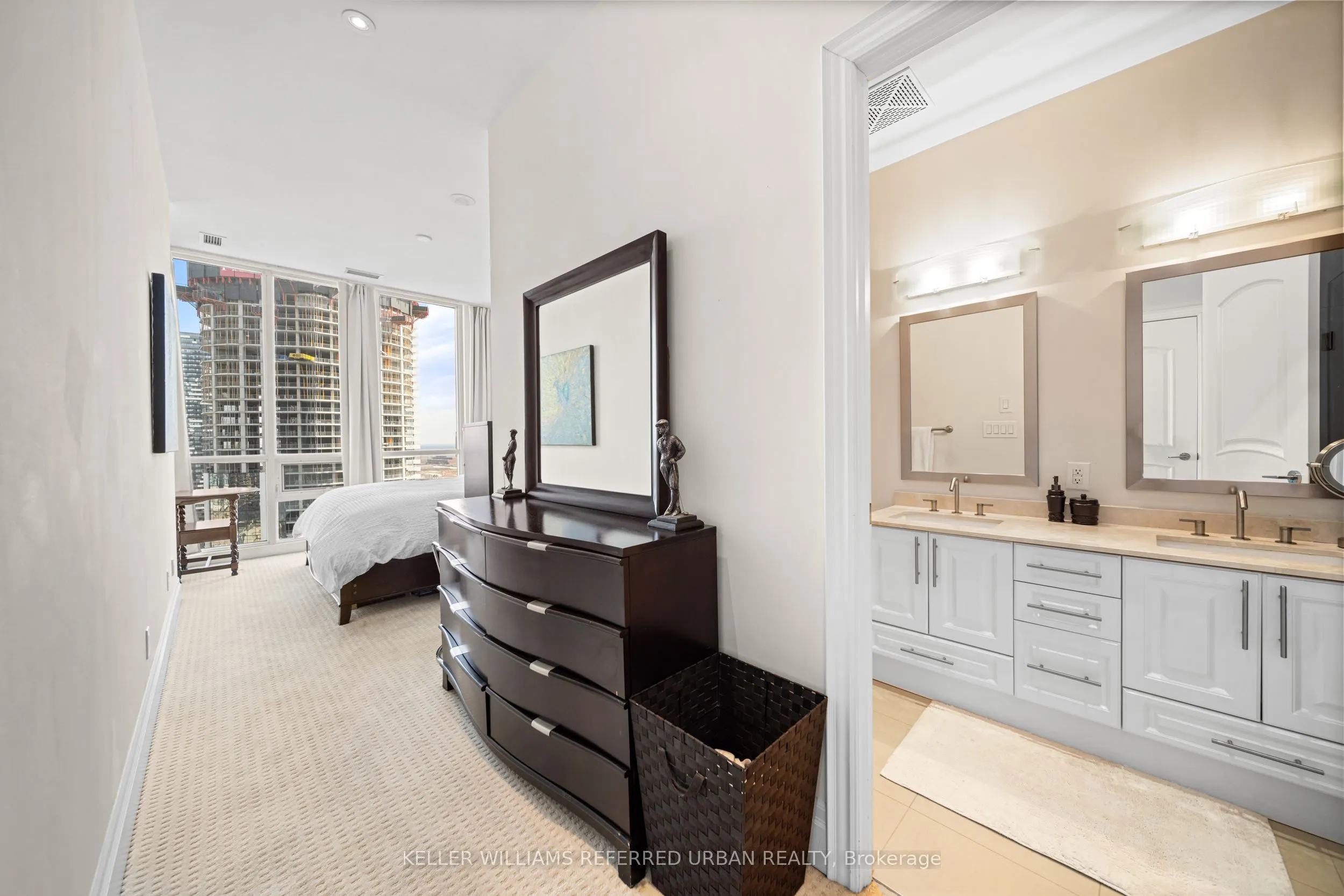 16 Harbour Street, #5304