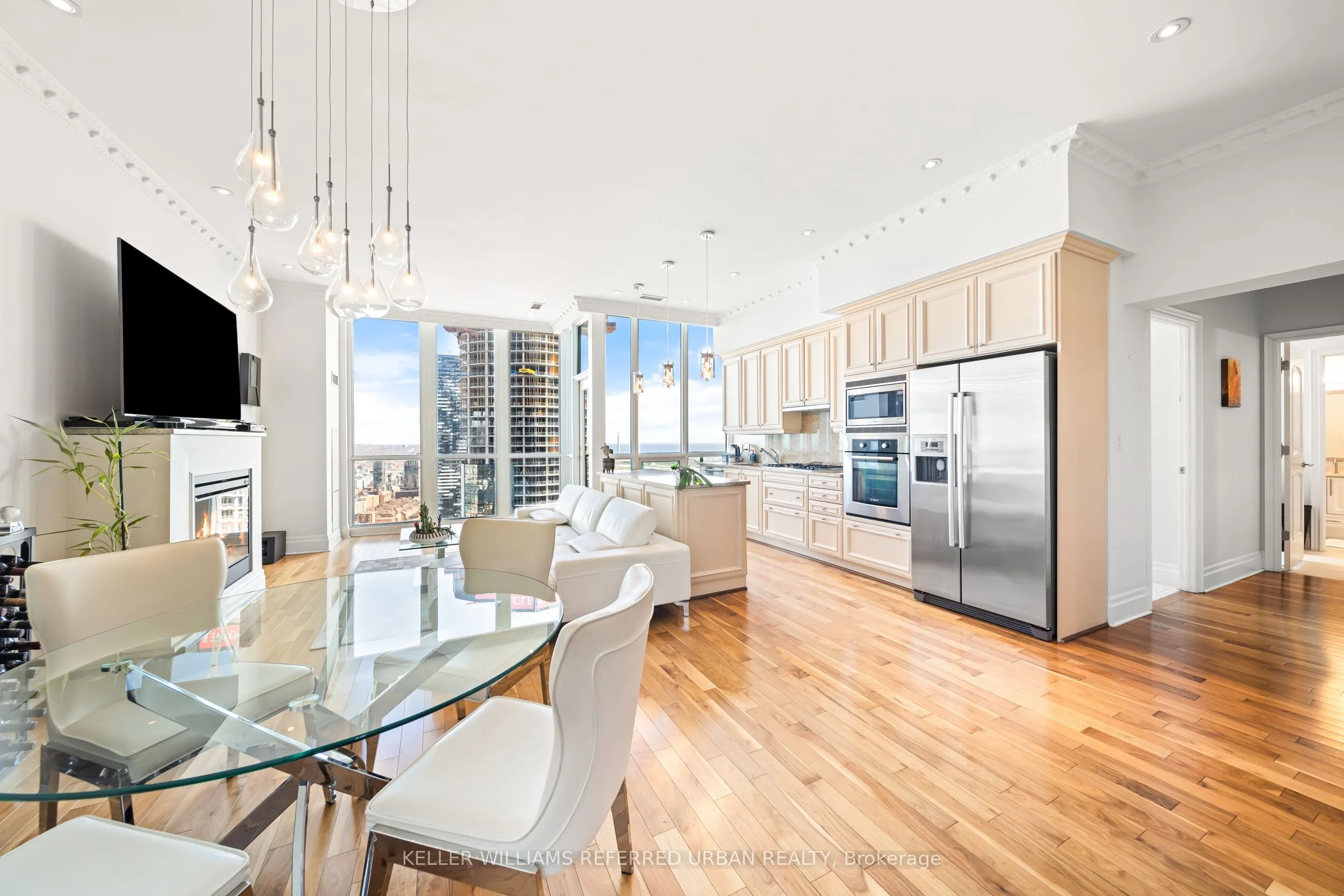 16 Harbour Street, #5304
