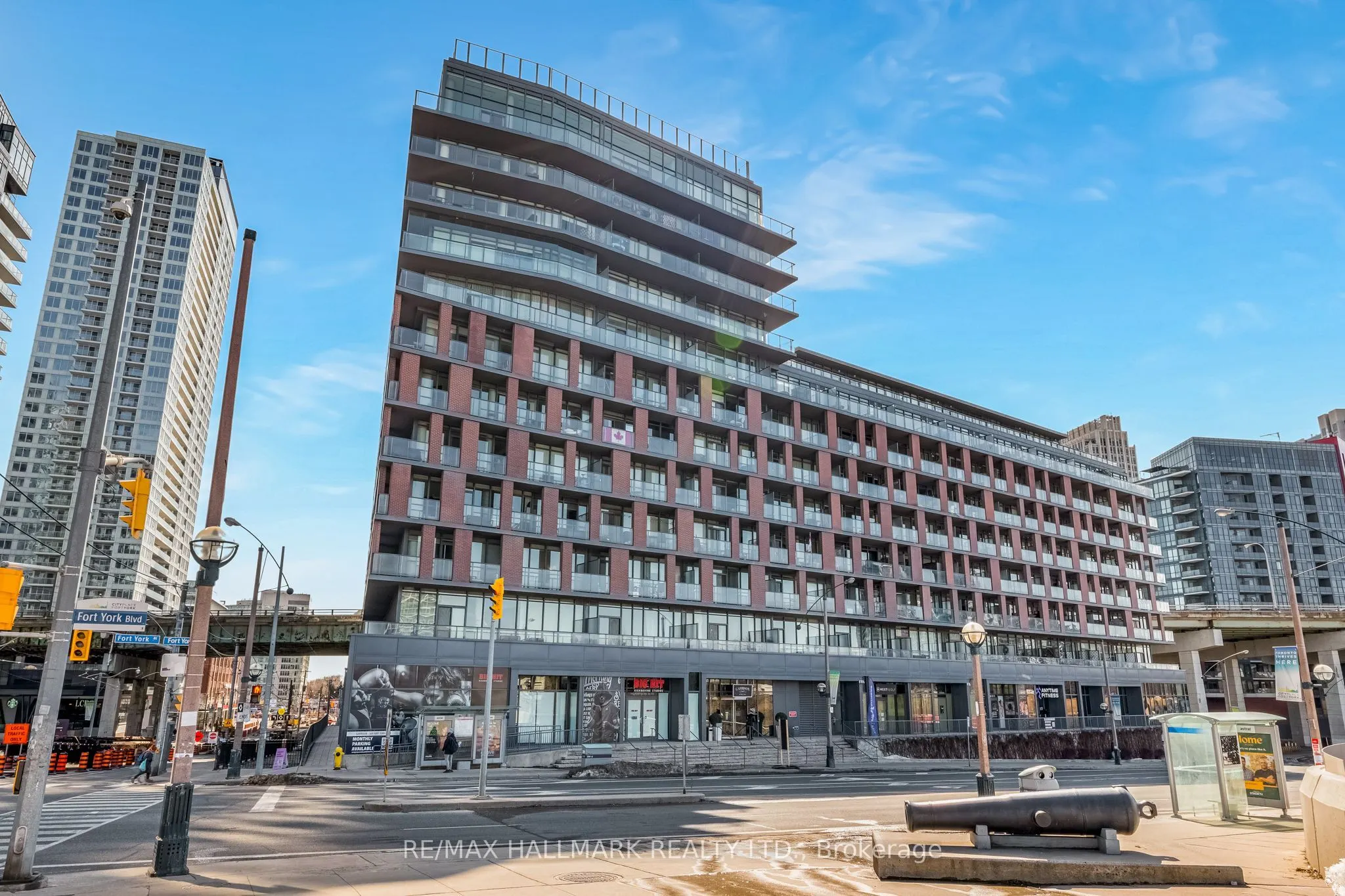169 Fort York Boulevard #913