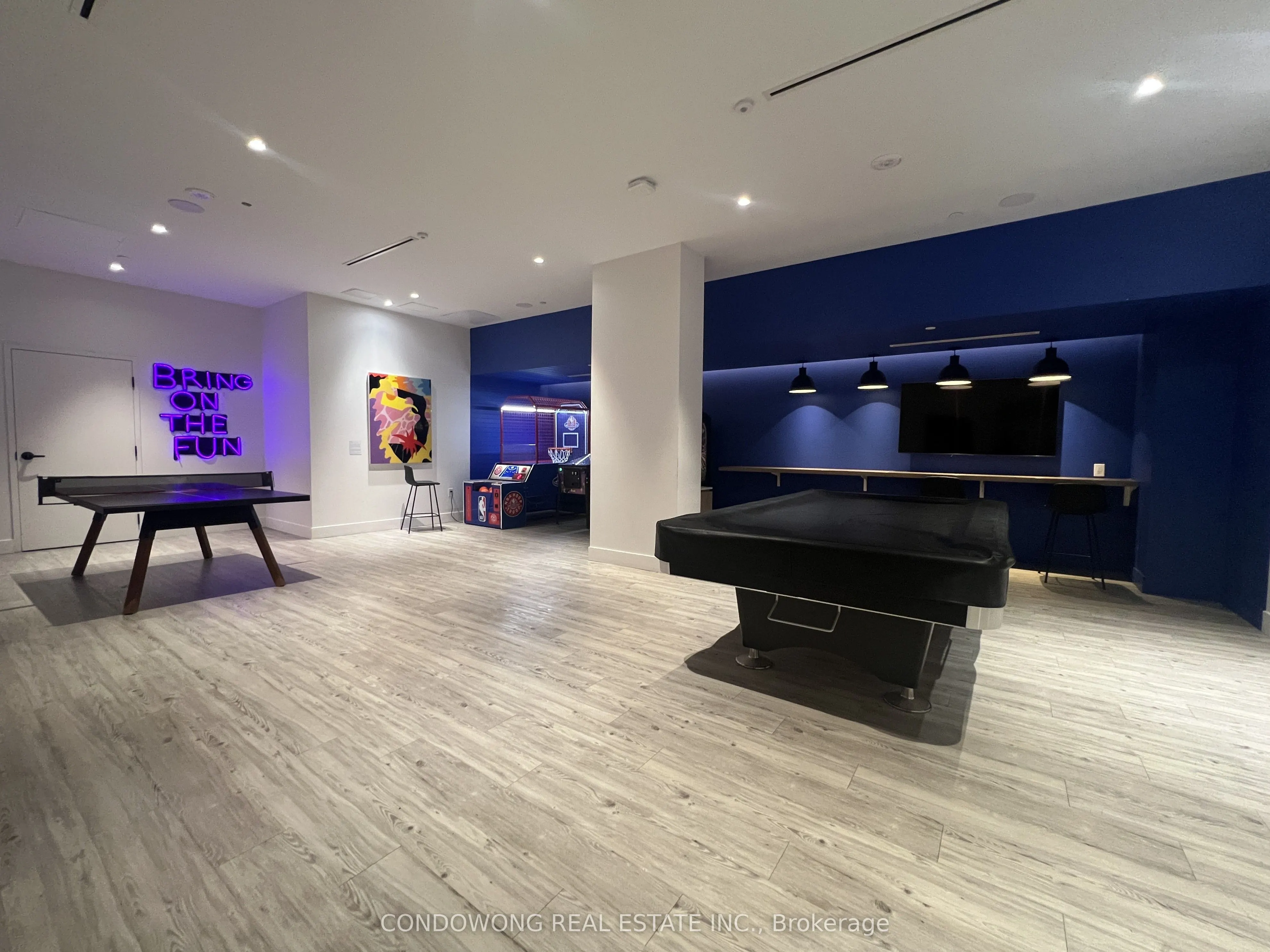 35 Tubman Avenue, #1116