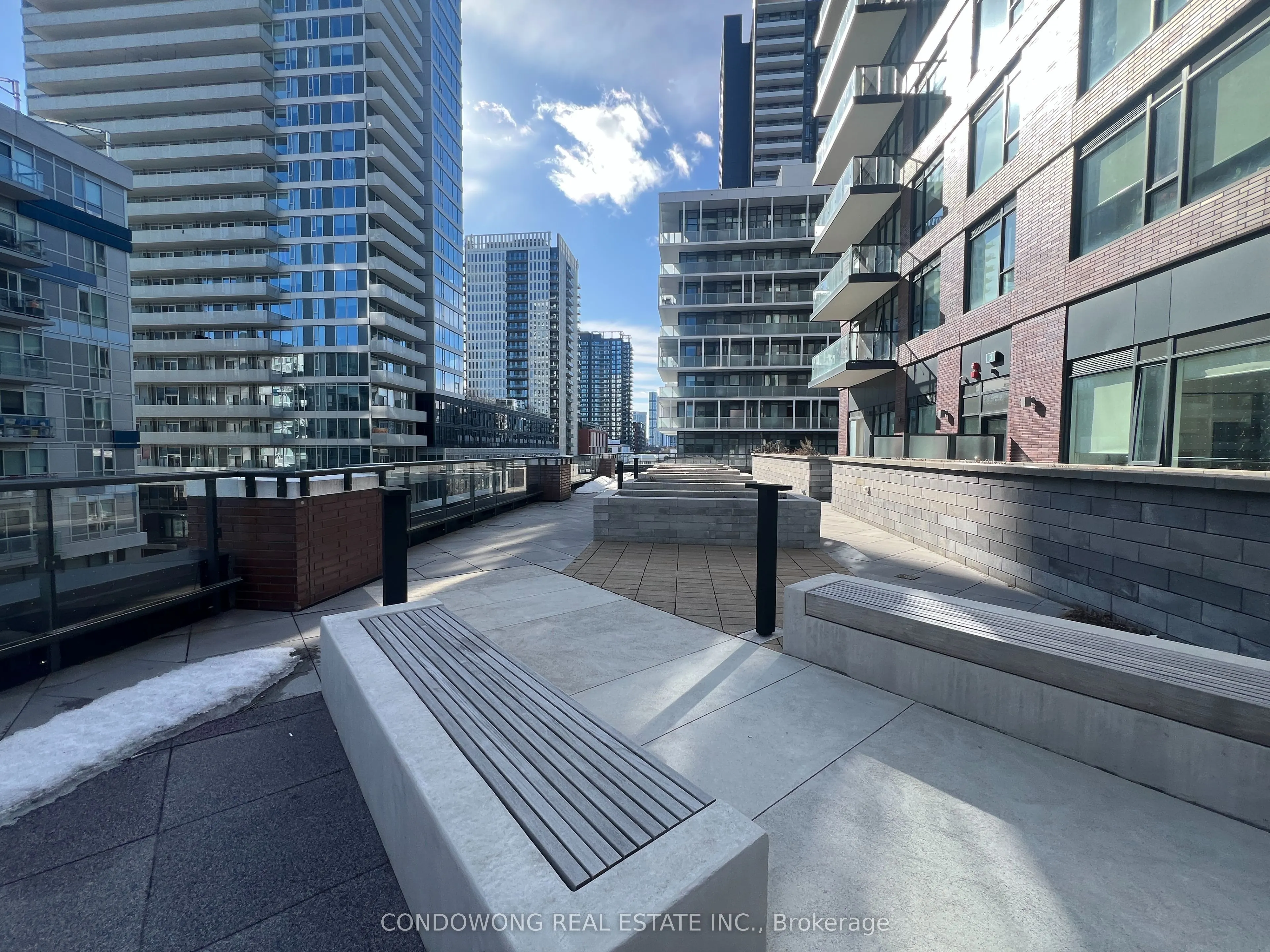 35 Tubman Avenue, #1116