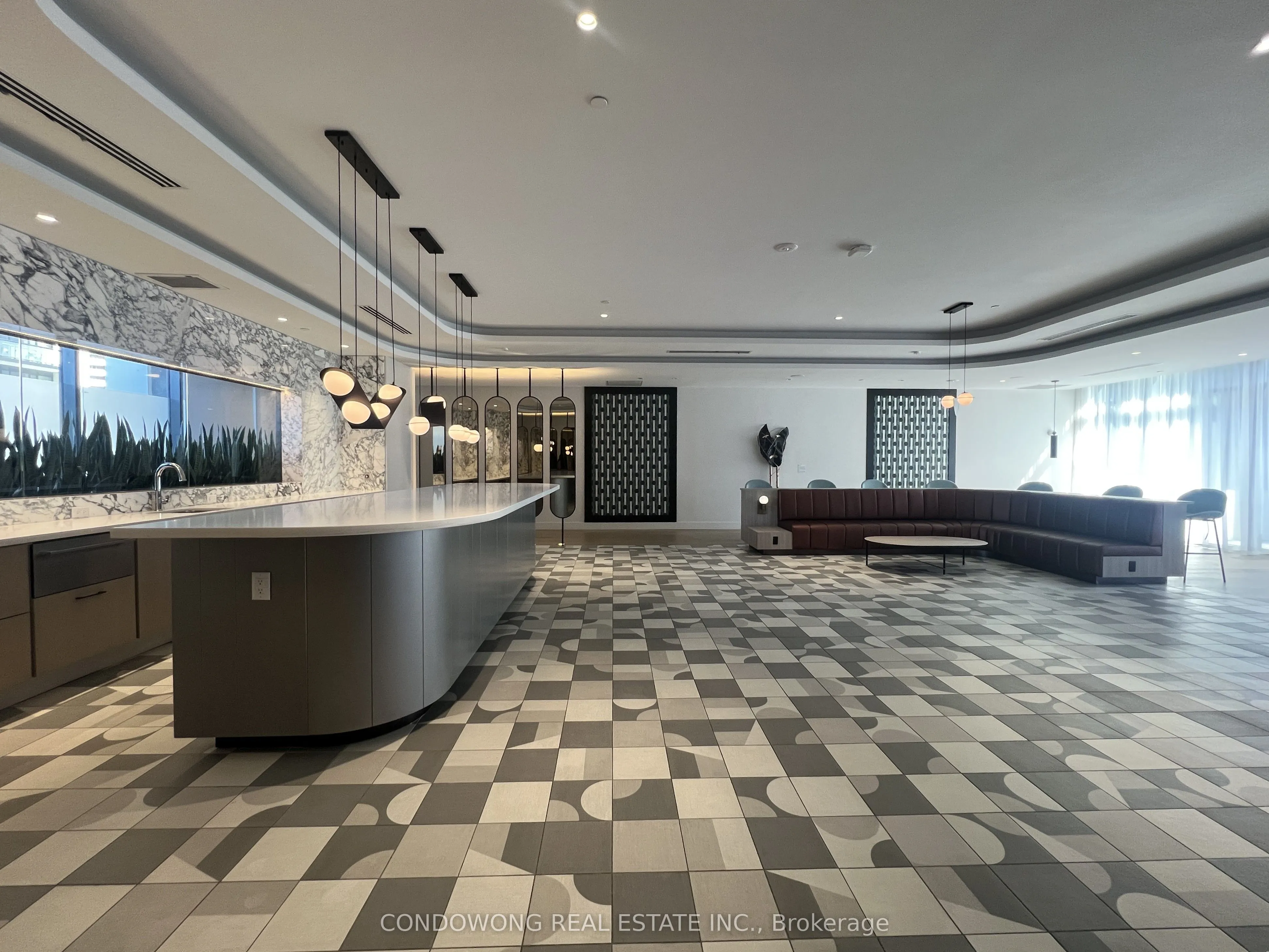 35 Tubman Avenue, #1116