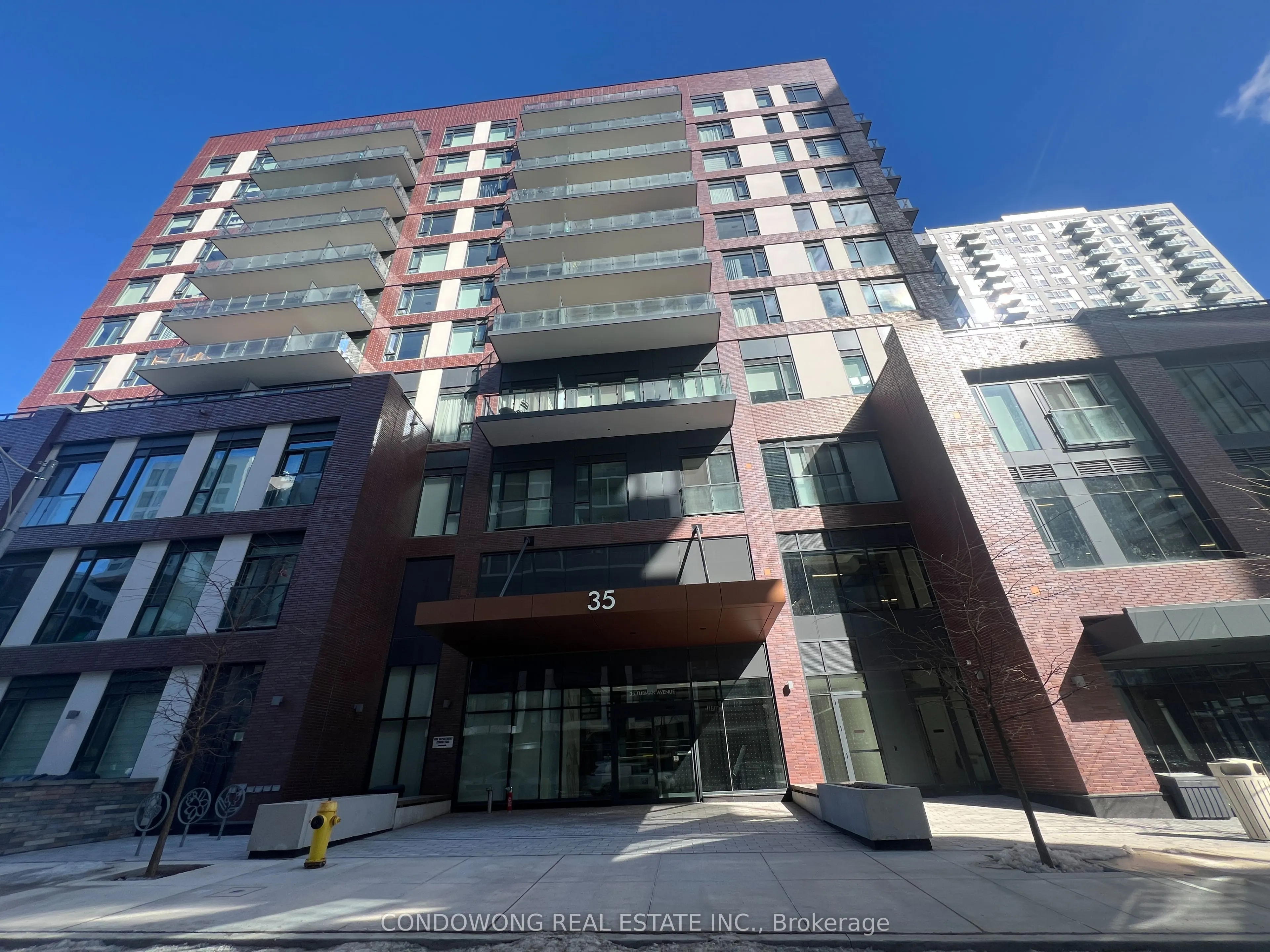 35 Tubman Avenue, #1116