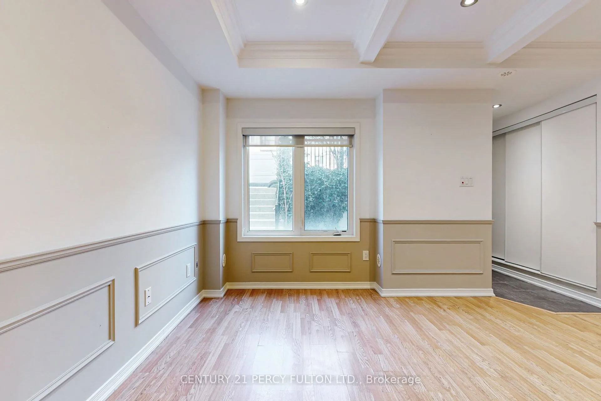 19 Coneflower Crescent, #118