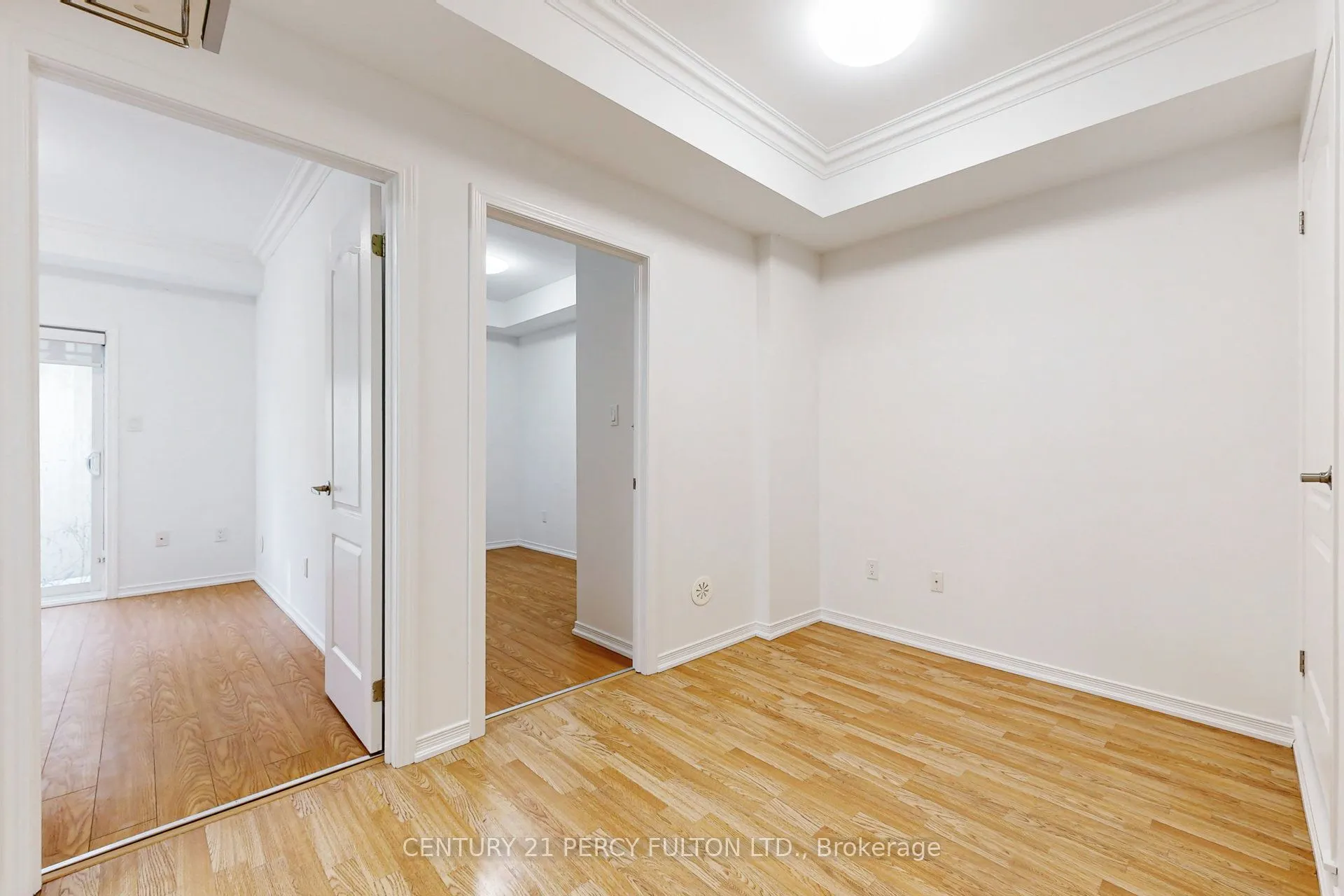 19 Coneflower Crescent, #118