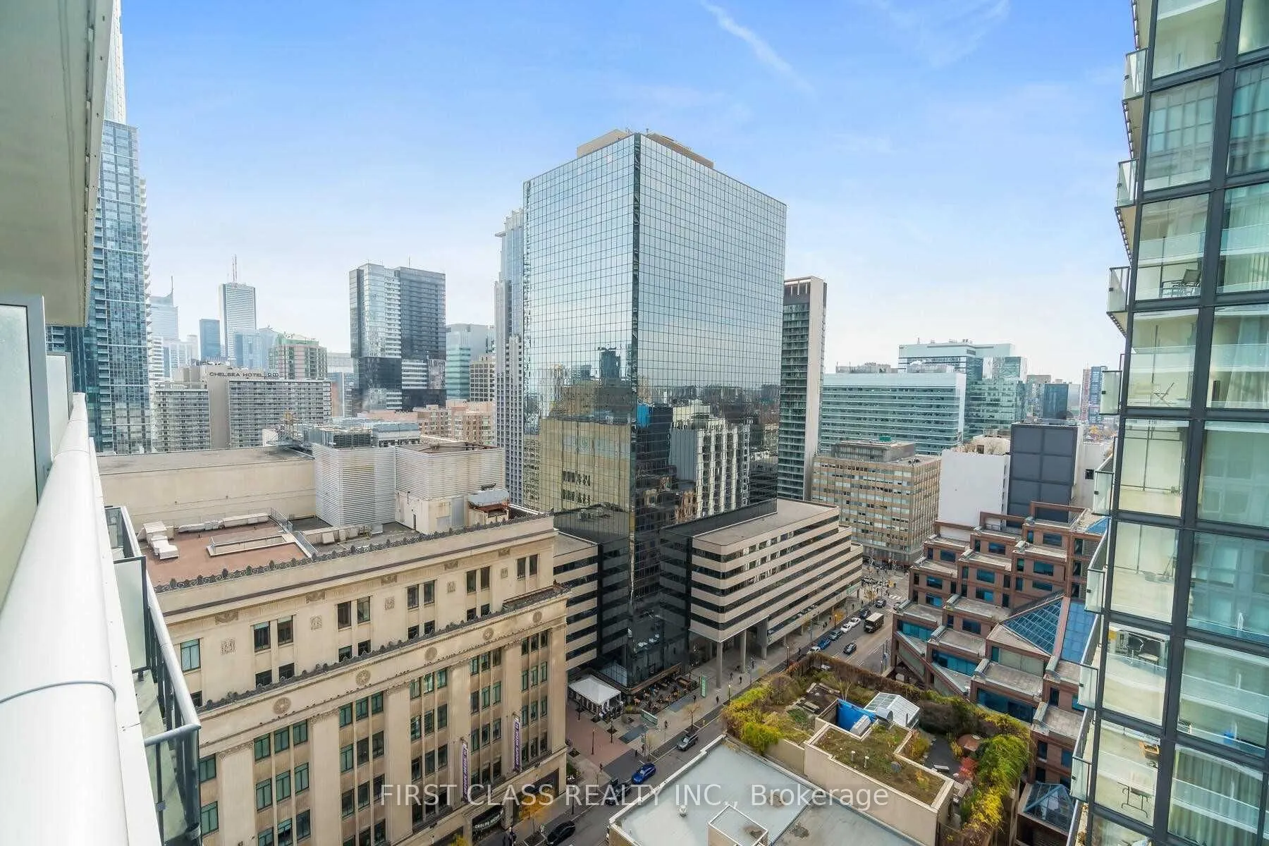 7 Grenville Street, #2313