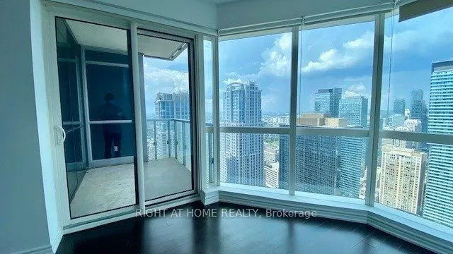 386 Yonge Street, #4116