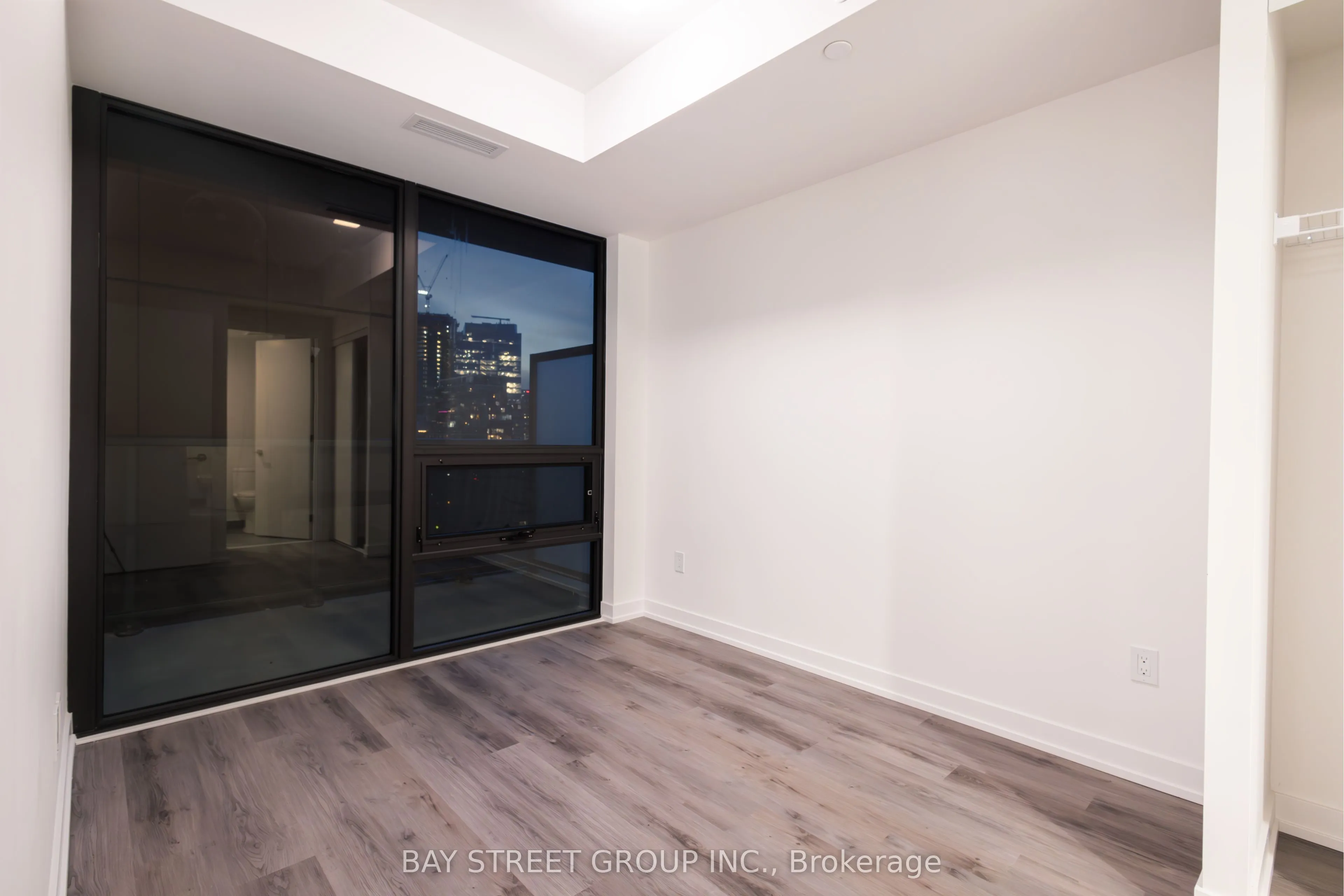 28 Eastern Avenue, #724