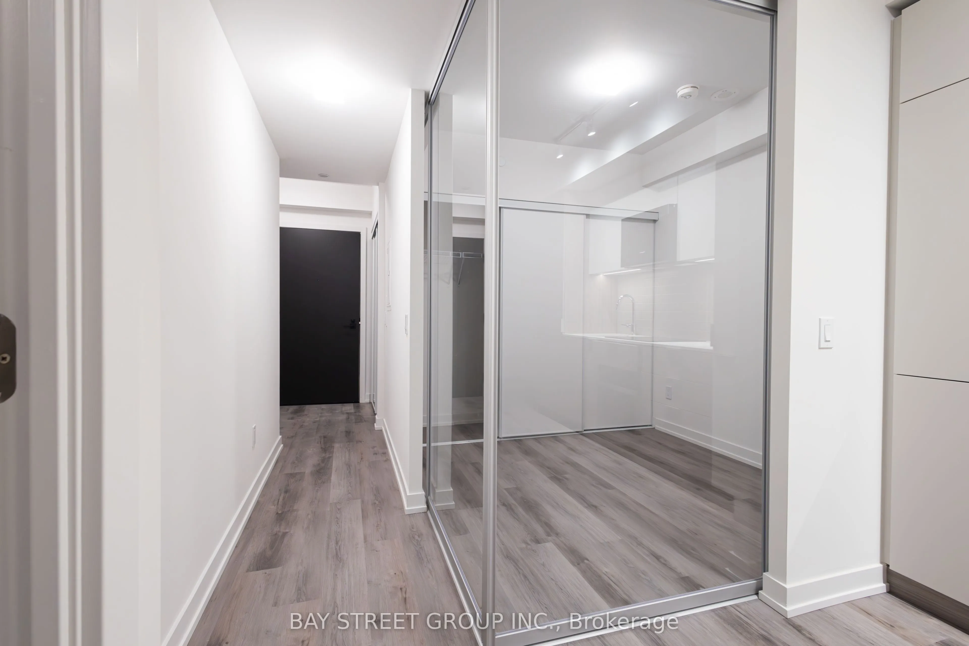 28 Eastern Avenue, #724