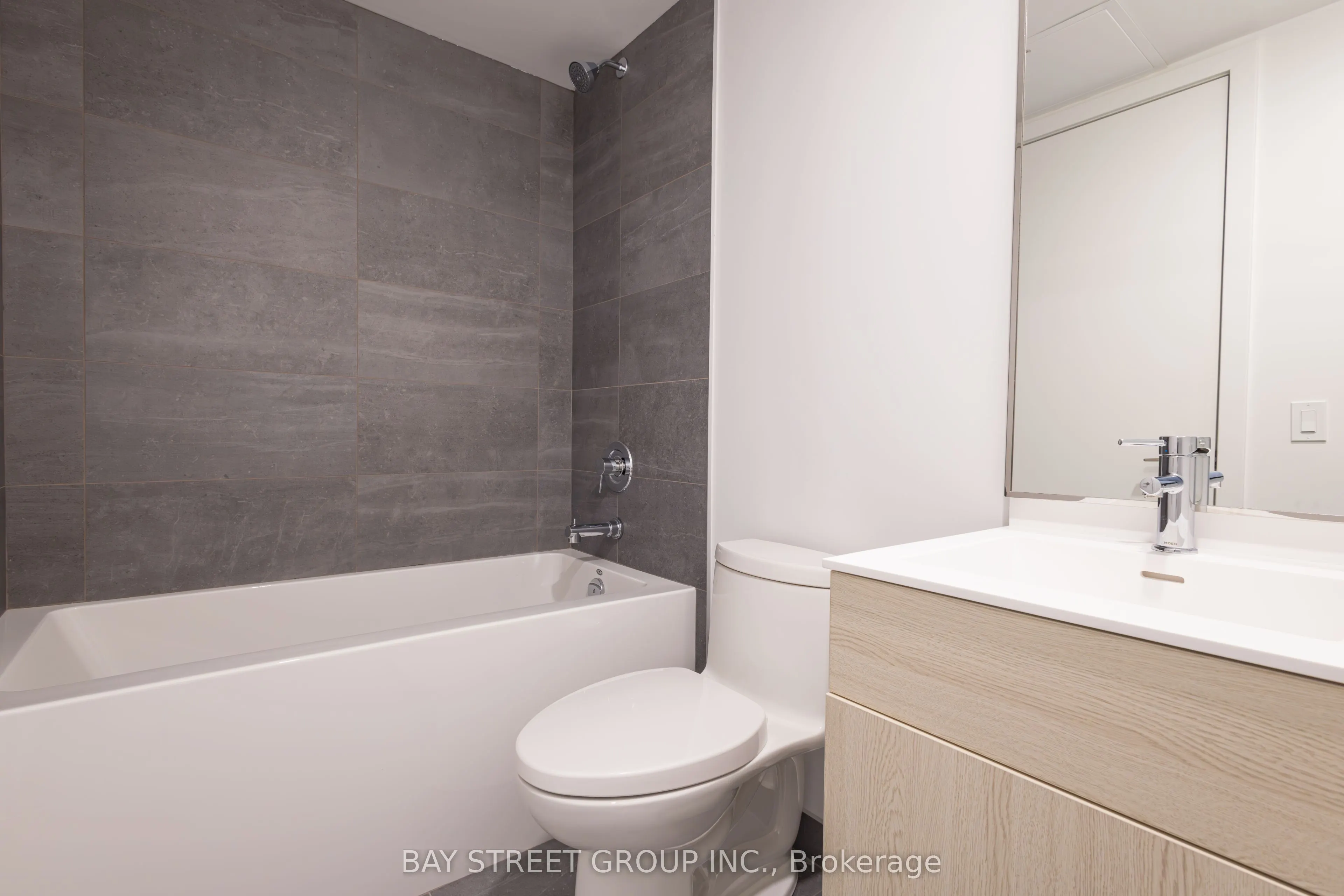 28 Eastern Avenue, #724