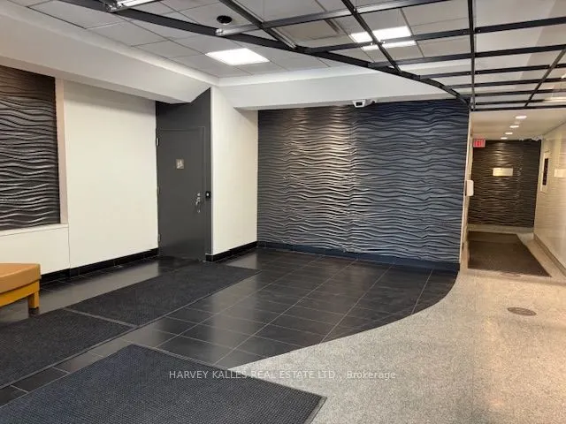 110 Eglinton Avenue W, #301