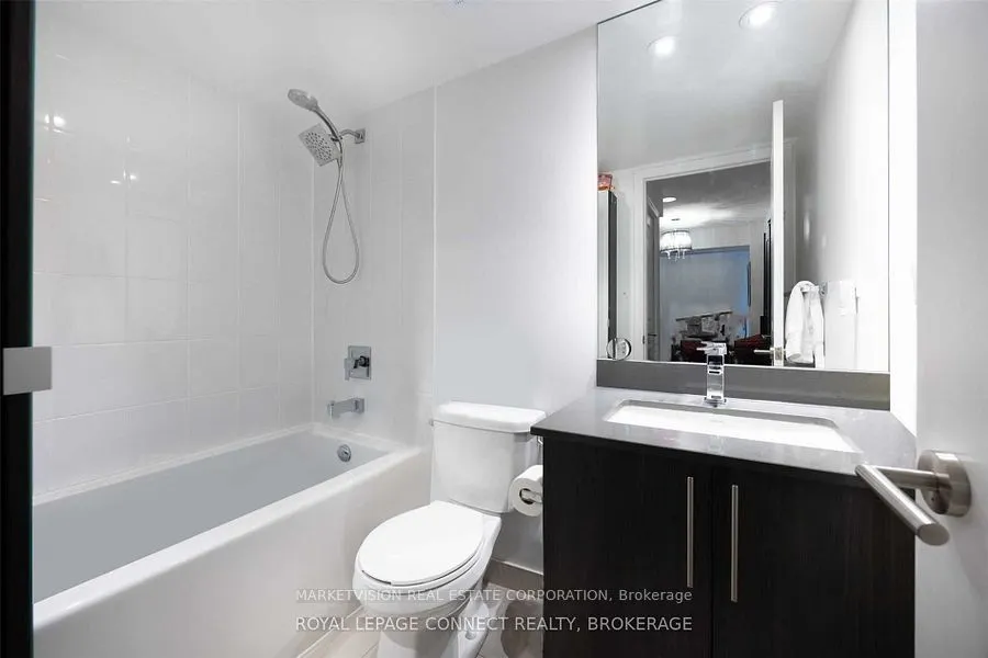 400 Adelaide Street E, #2301