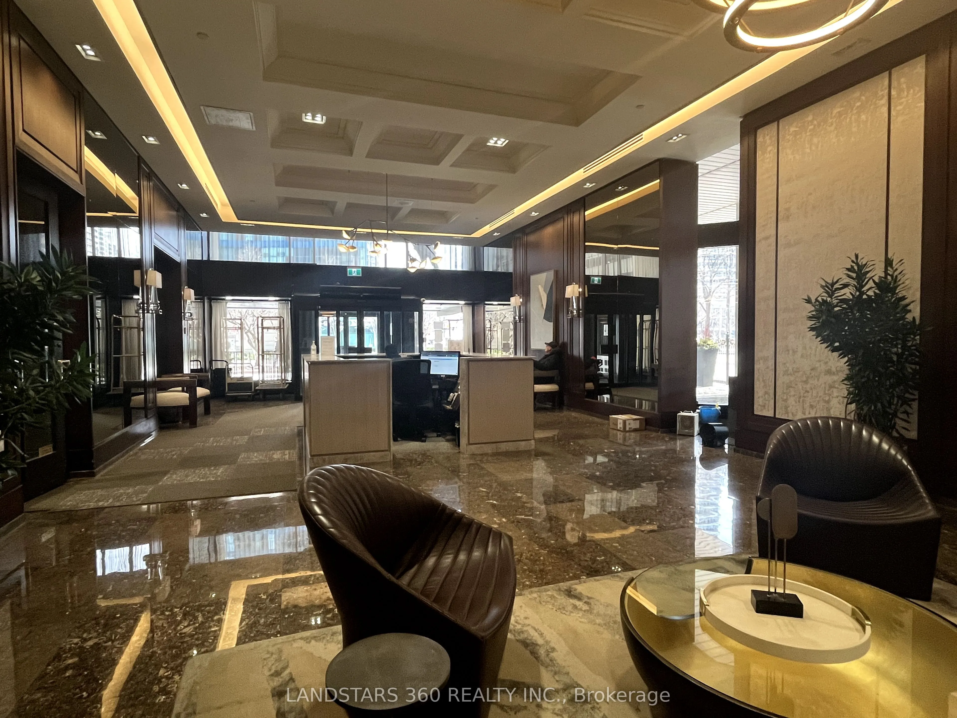 55 Harbour Square #3311