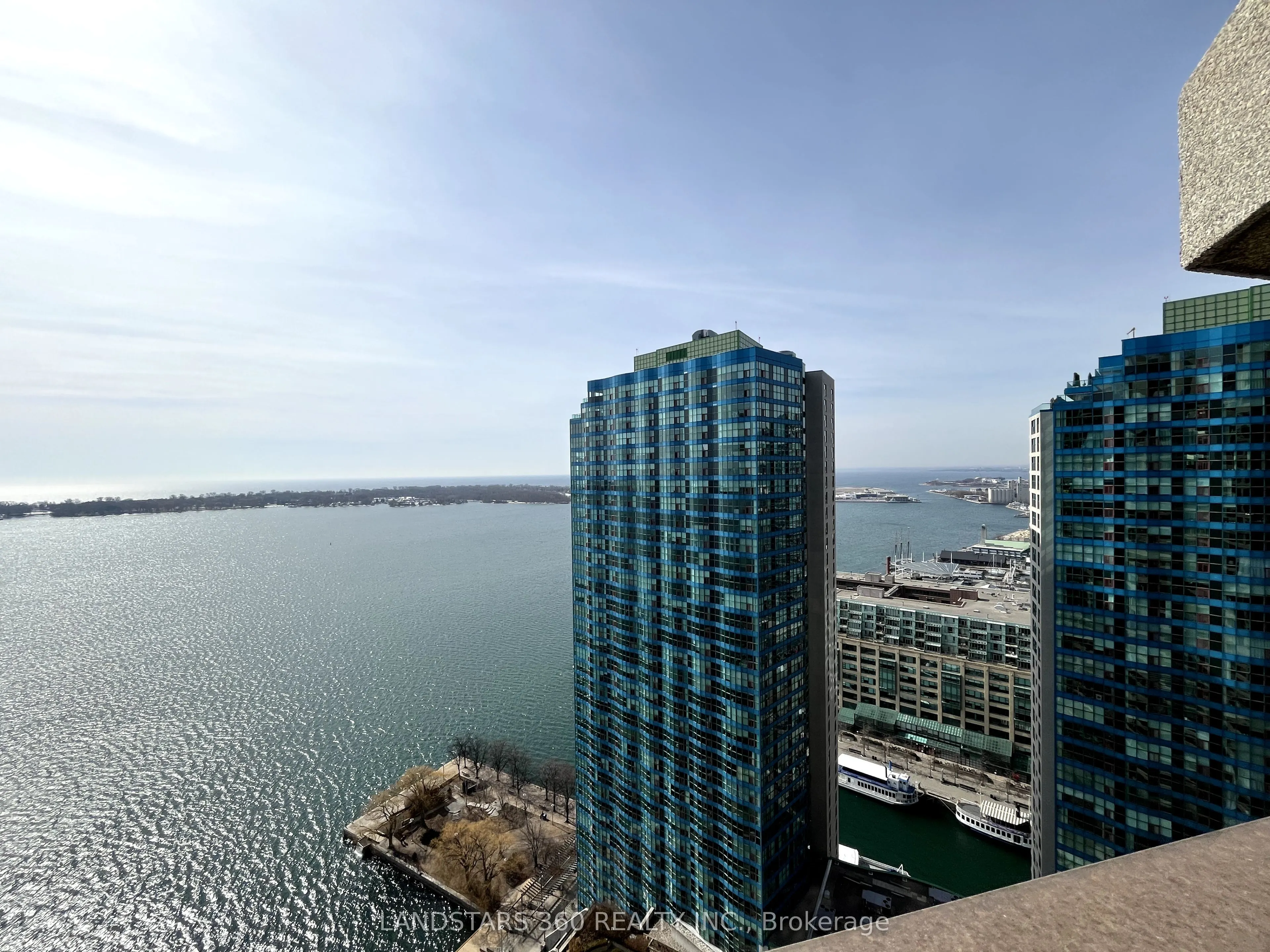 55 Harbour Square #3311