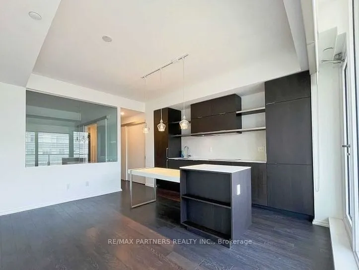 197 Yonge Street, #1704