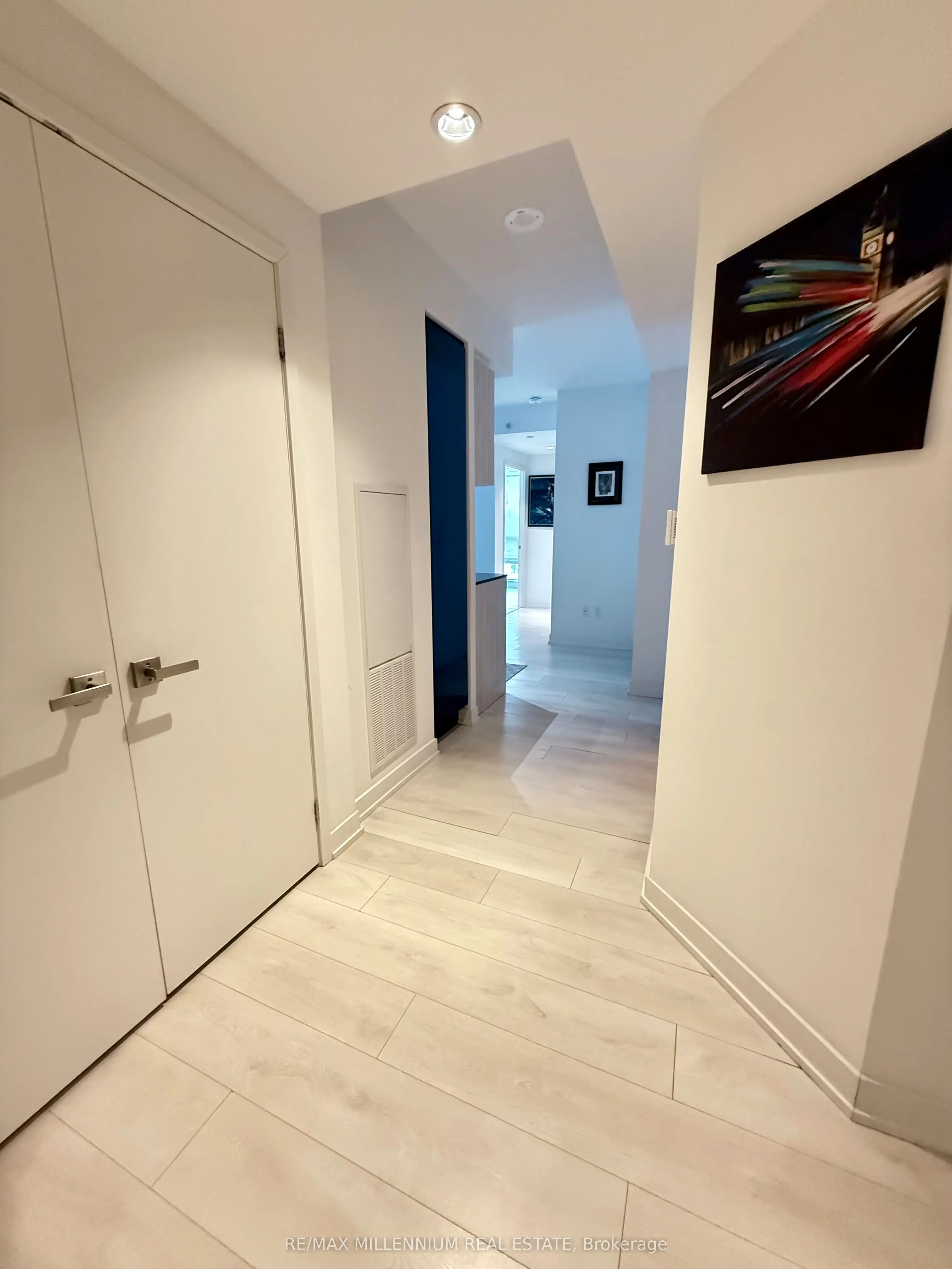 31 Tippett Road, #439