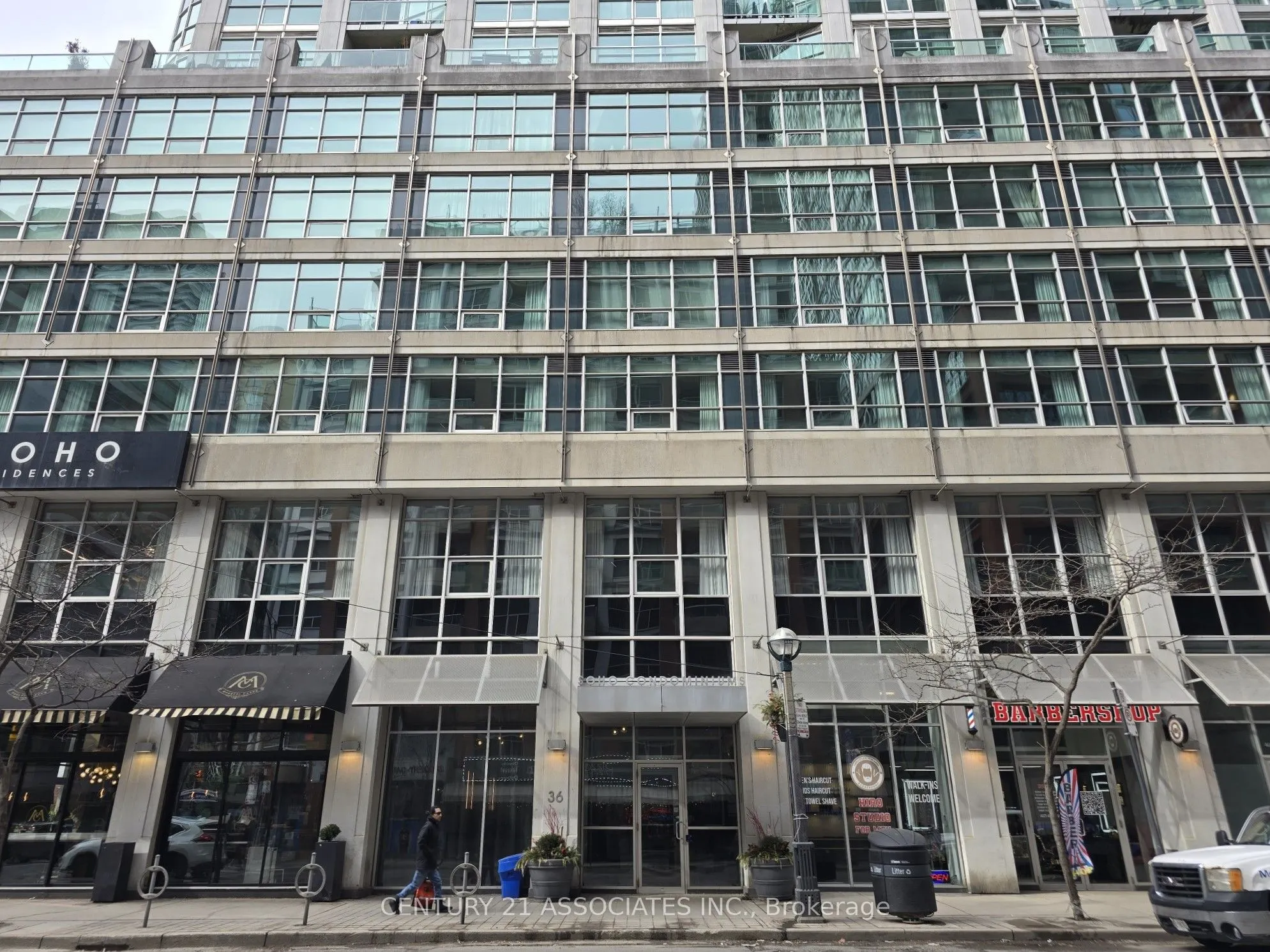 36 Blue Jays Way, #617
