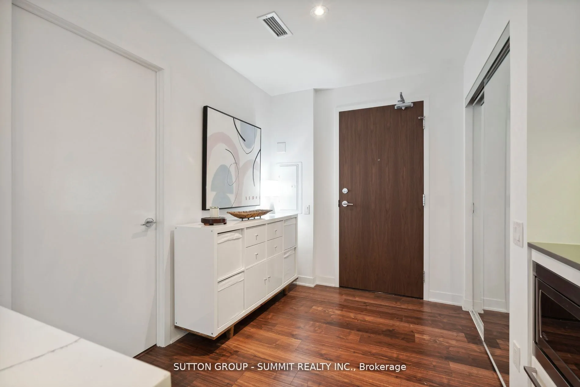 90 Queens Wharf Road, #306