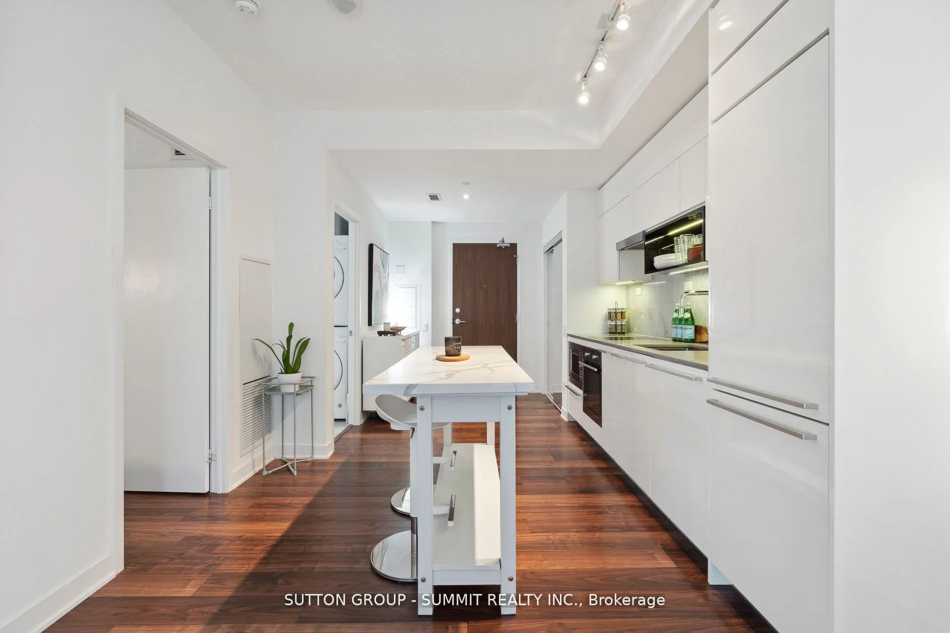 90 Queens Wharf Road, #306